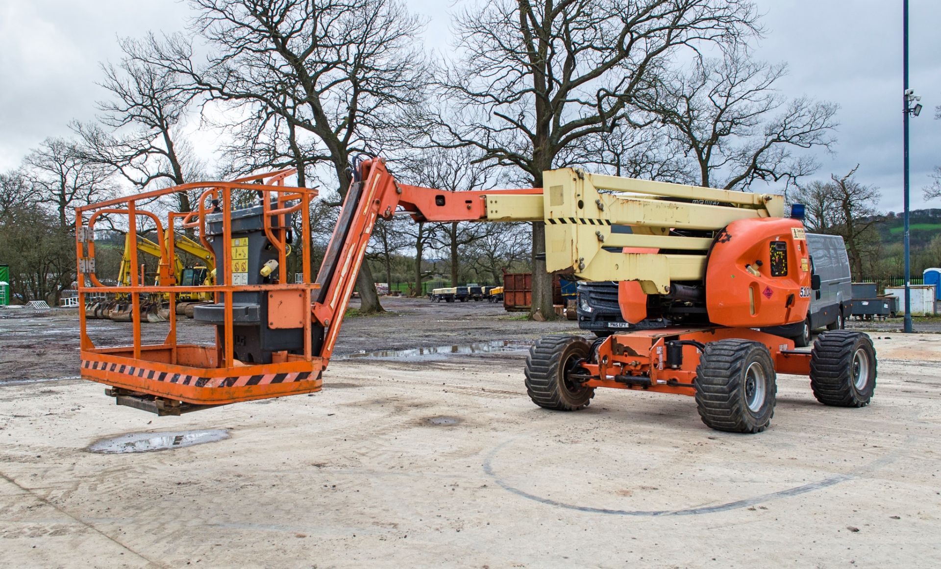 JLG 510AJ diesel driven articulated boom access platform Year: 2015 S/N: E300002191 Recorded