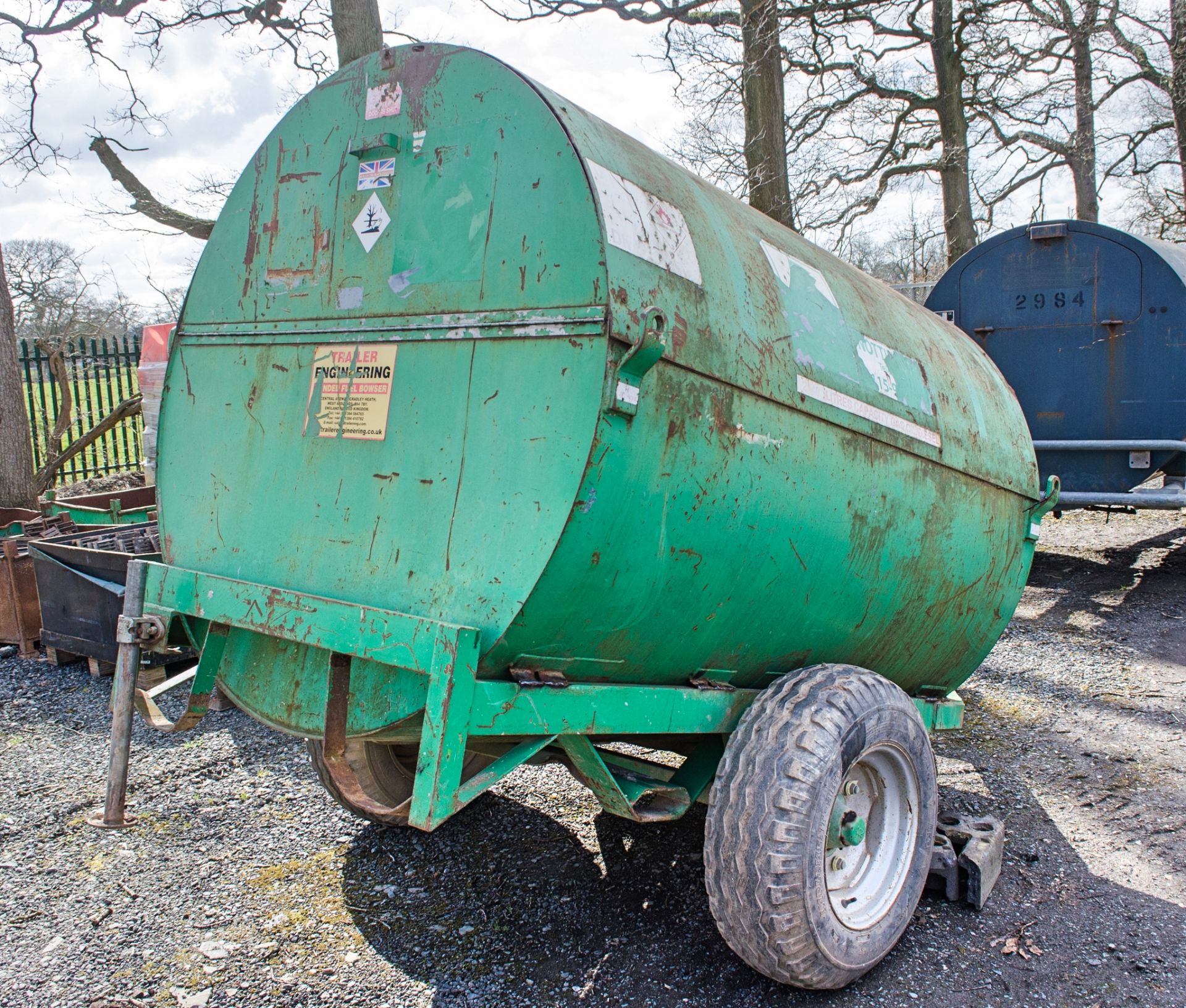 Trailer Engineering 2140 litre site tow mobile bunded fuel bowser c/w manual fuel pump, delivery - Image 2 of 5