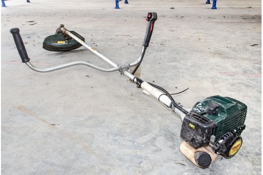 Webb petrol driven strimmer - Image 1 of 2