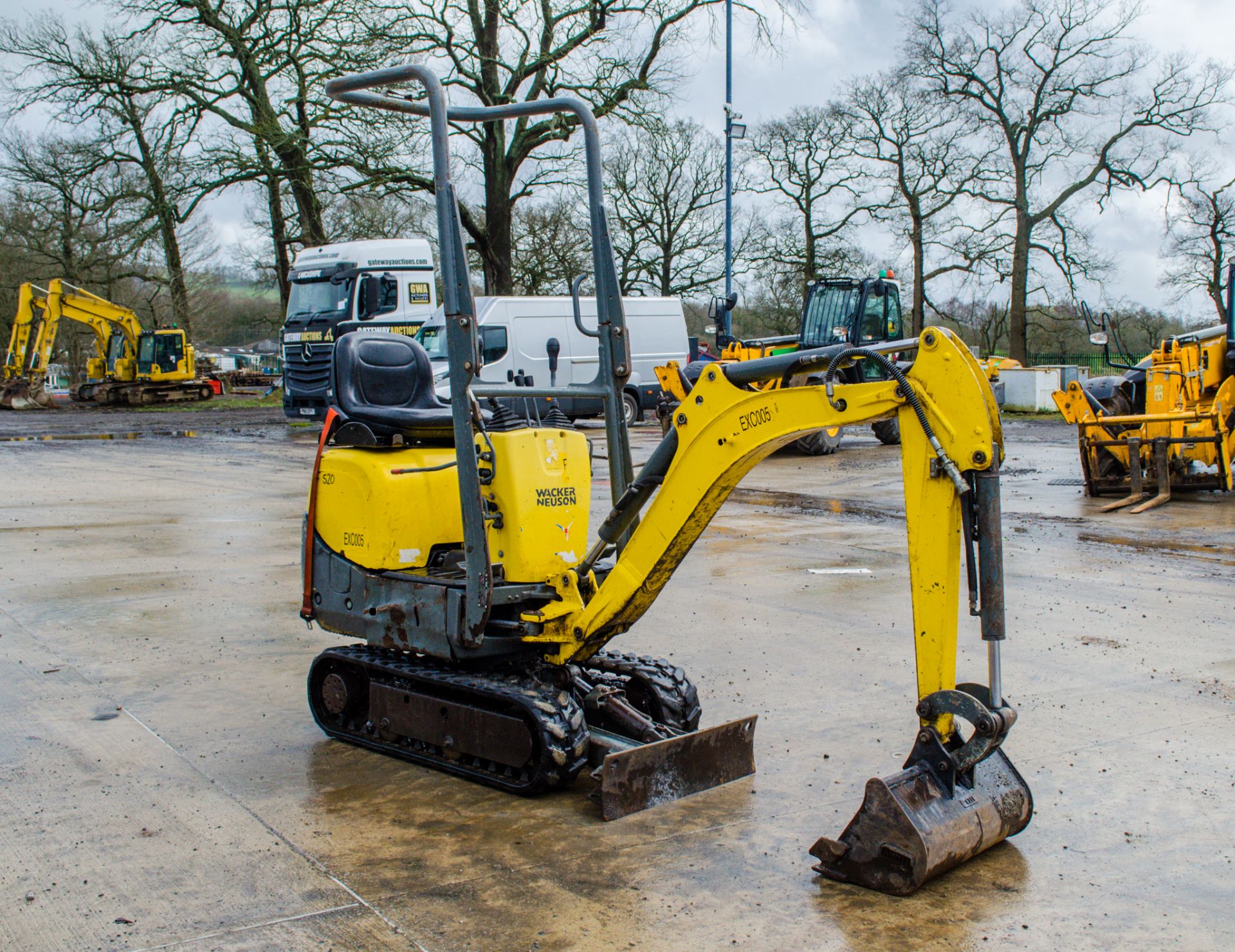 Wacker Neuson E08-01 0.8 tonne rubber tracked micro excavator Year: 2017 S/N: L02385 Recorded Hours: - Image 2 of 20