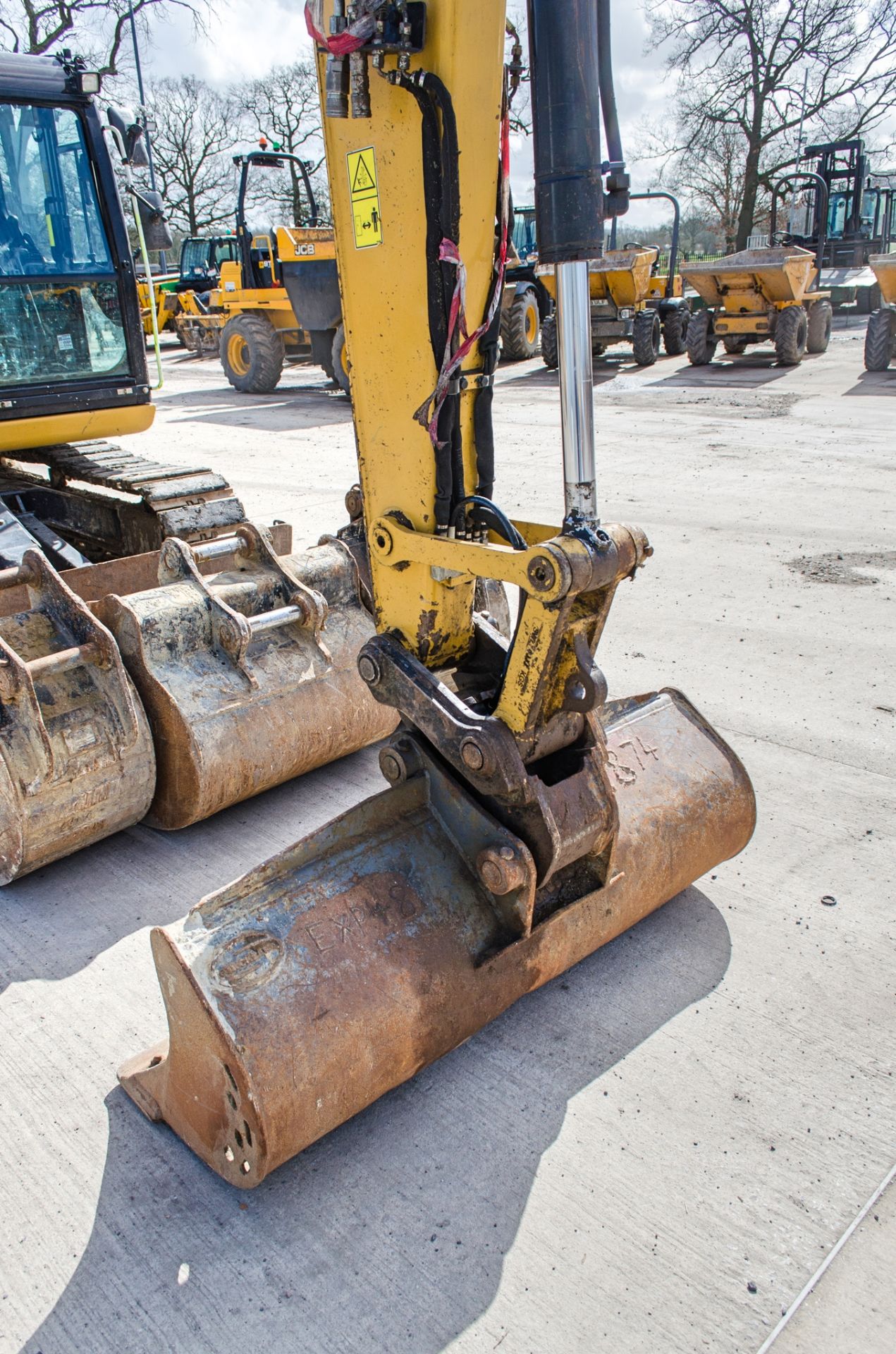 Caterpillar 308E2 CR 8 tonne steel tracked (with rubber pads) excavator Year: 2018 S/N: FJX12036 - Image 14 of 27