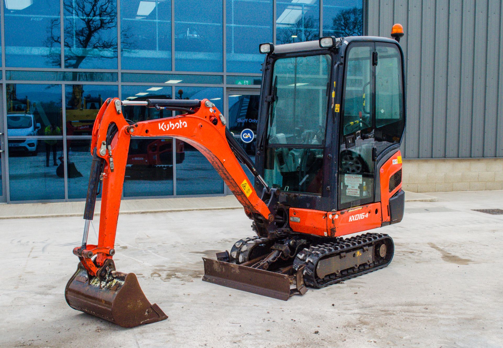 Kubota KX016-4 1.6 tonne rubber tracked mini excavator Year: 2014 S/N: 60967 Recorded Hours: 1819