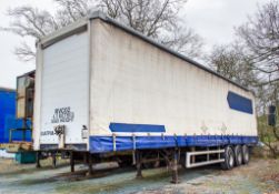 SDC 13.6 metre tri-axle curtain side trailer Year: 2003 Reg Ident: C131442 MOT: Expired