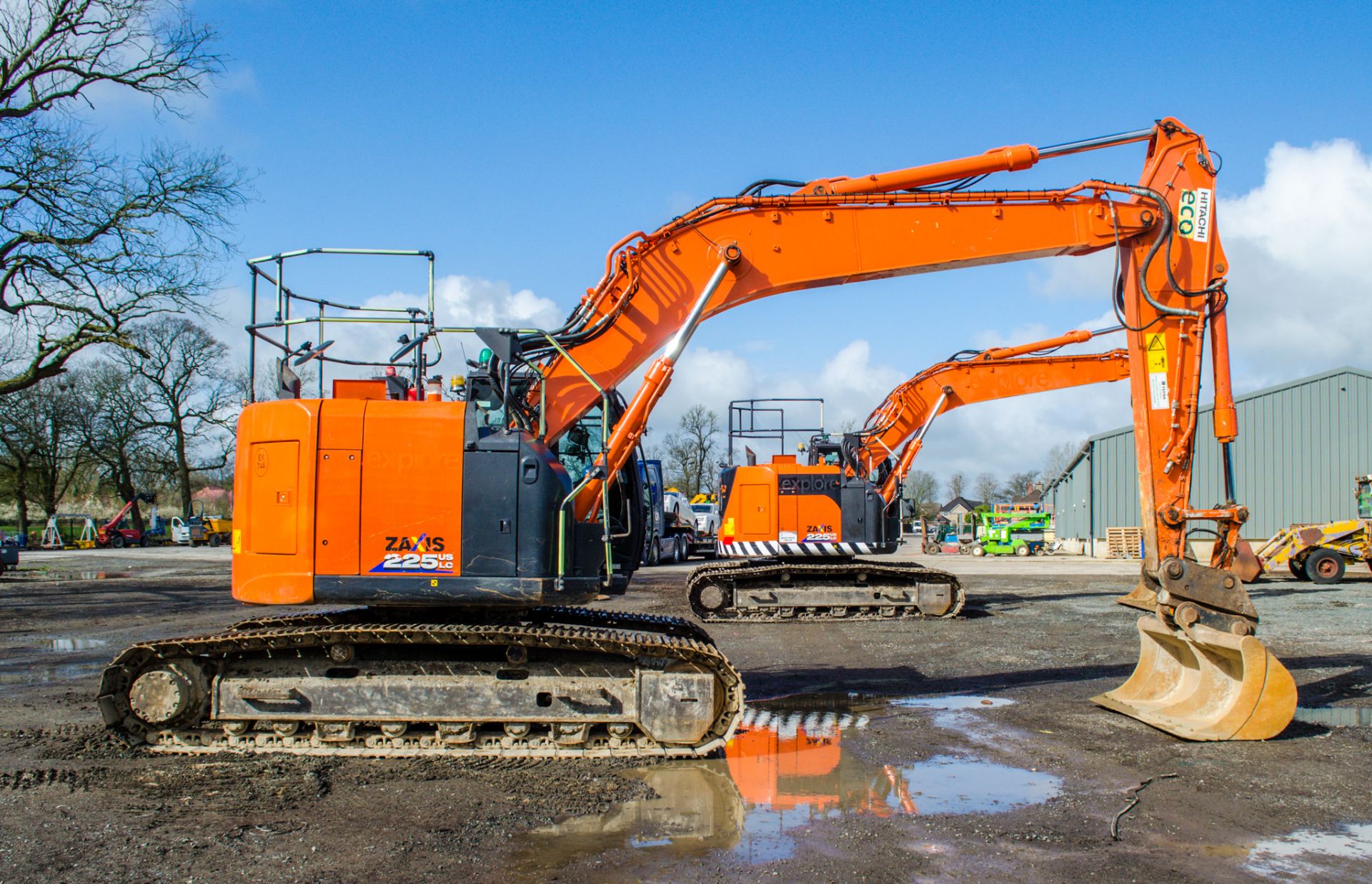 Hitachi ZX225 US-LC 26 tonne steel tracked excavator Year: 2018 S/N: 00500336 Recorded Hours: 6666 - Image 8 of 28