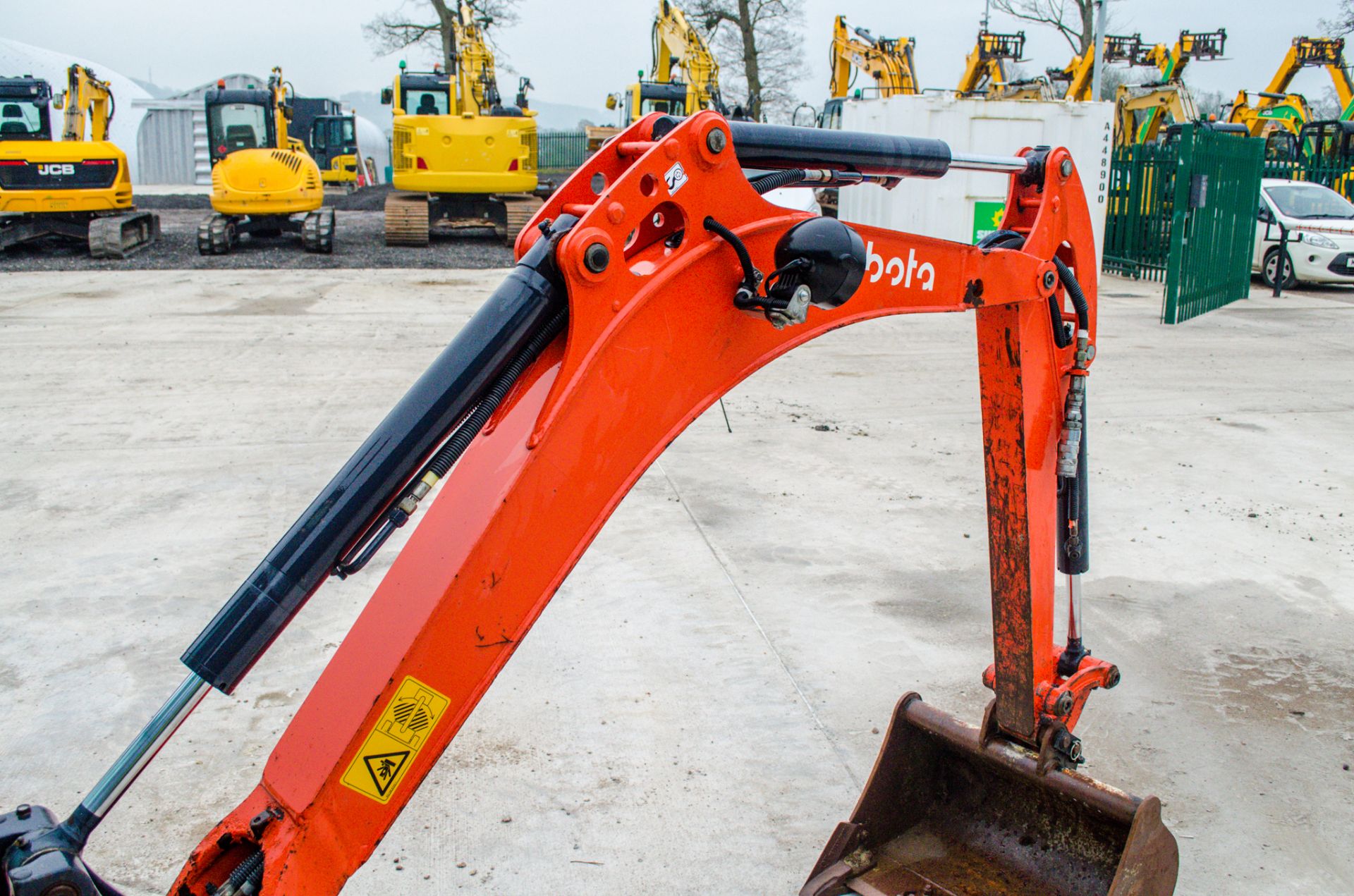 Kubota KX016-4 1.6 tonne rubber tracked mini excavator Year: 2014 S/N: 60967 Recorded Hours: 1819 - Image 11 of 21