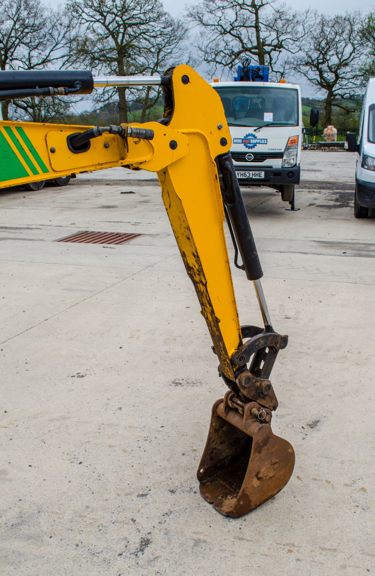 JCB 19C-1 1.9 tonne rubber tracked mini excavator Year: 2018 S/N: 2492584 Recorded Hours: 1711 - Image 12 of 21
