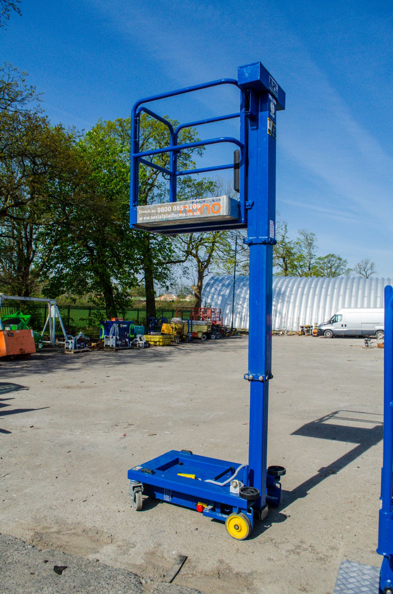 Power Tower Nano SP battery electric vertical mast access platform S/N 8343011C Nano-15 - Image 9 of 10