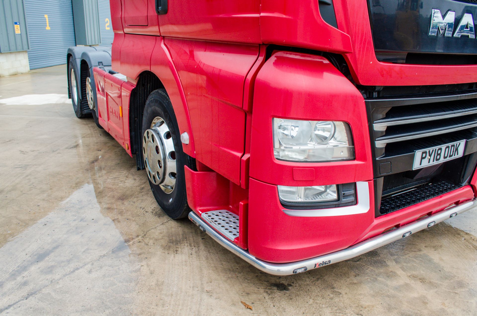 MAN TGX 26.440 Euro 6 6x2 tractor unit Registration Number: PY18 ODK Date of Registration: 16/04/ - Image 10 of 37