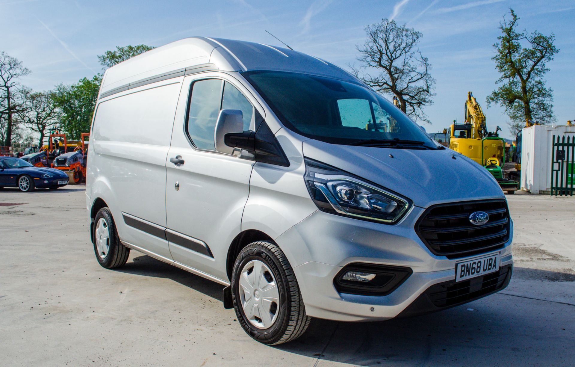 Ford Transit Custom 320 2.0 Hi-Roof panel van  Air Conditioning Registration Number: BN68 UBA Date - Image 2 of 31