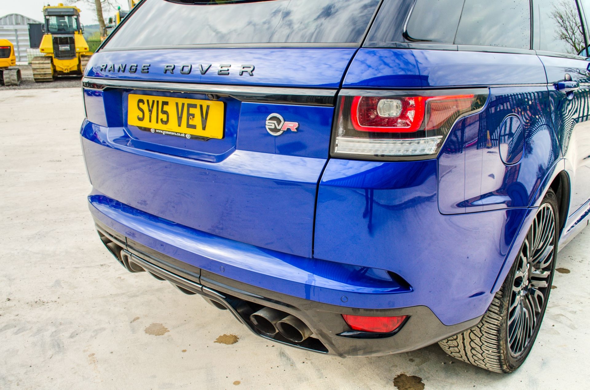 Range Rover Sport SVR V8 supercharged 5.0 petrol SUV  Registration Number: SY15VEV Date of - Image 17 of 42