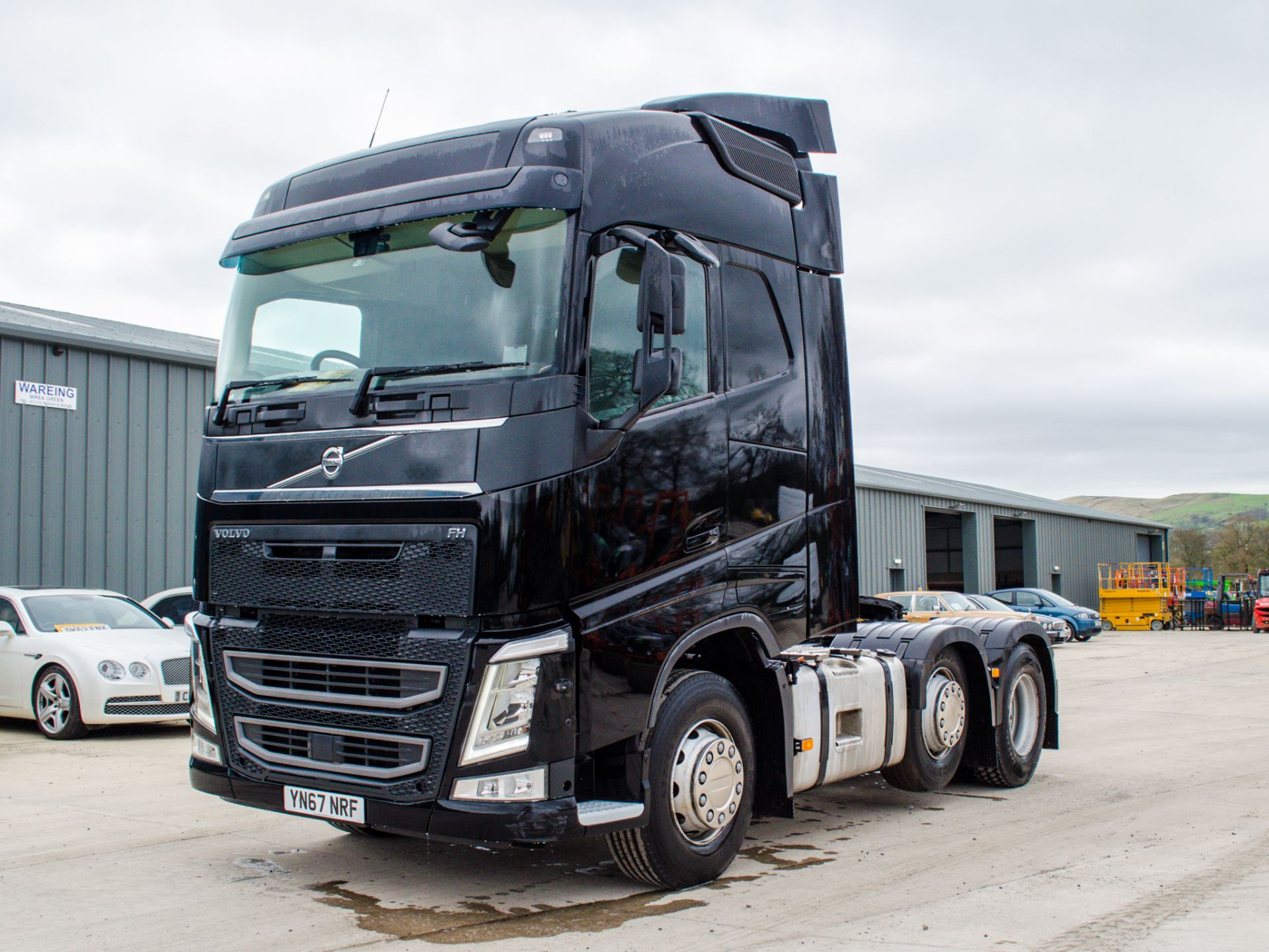 Volvo FH 500 Euro 6 6x2 tractor unit Registration Number: YN67 NRF Date of Registration: 01/11/