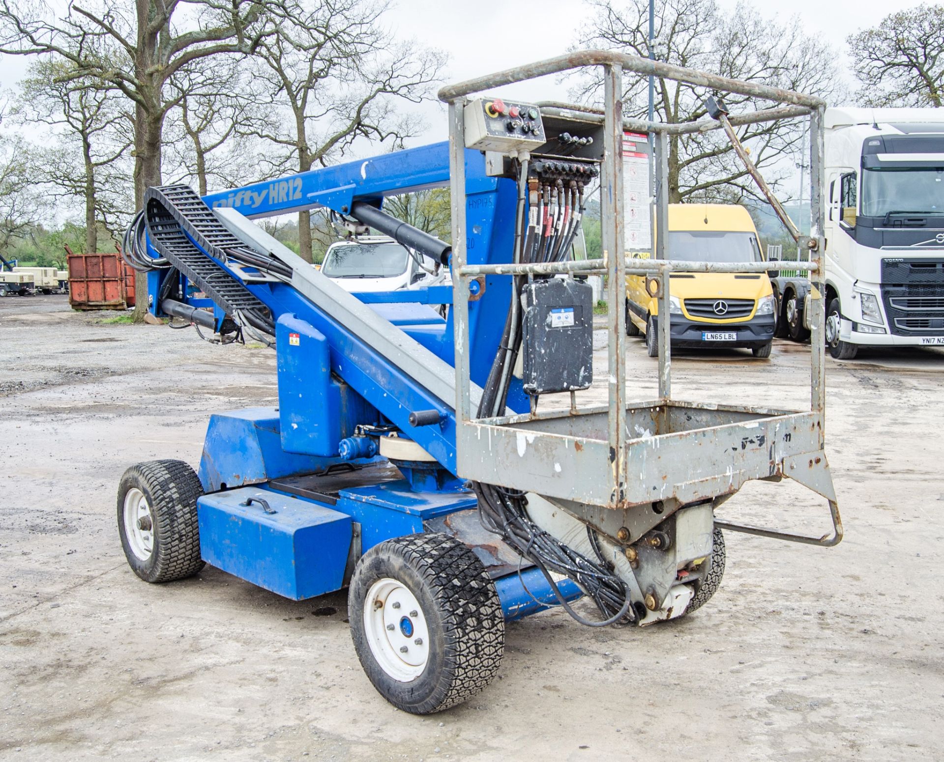 Nifty HR12 diesel/battery electric articulated boom access platform Year: 2011 S/N: 1220892 HYP175 - Image 2 of 13