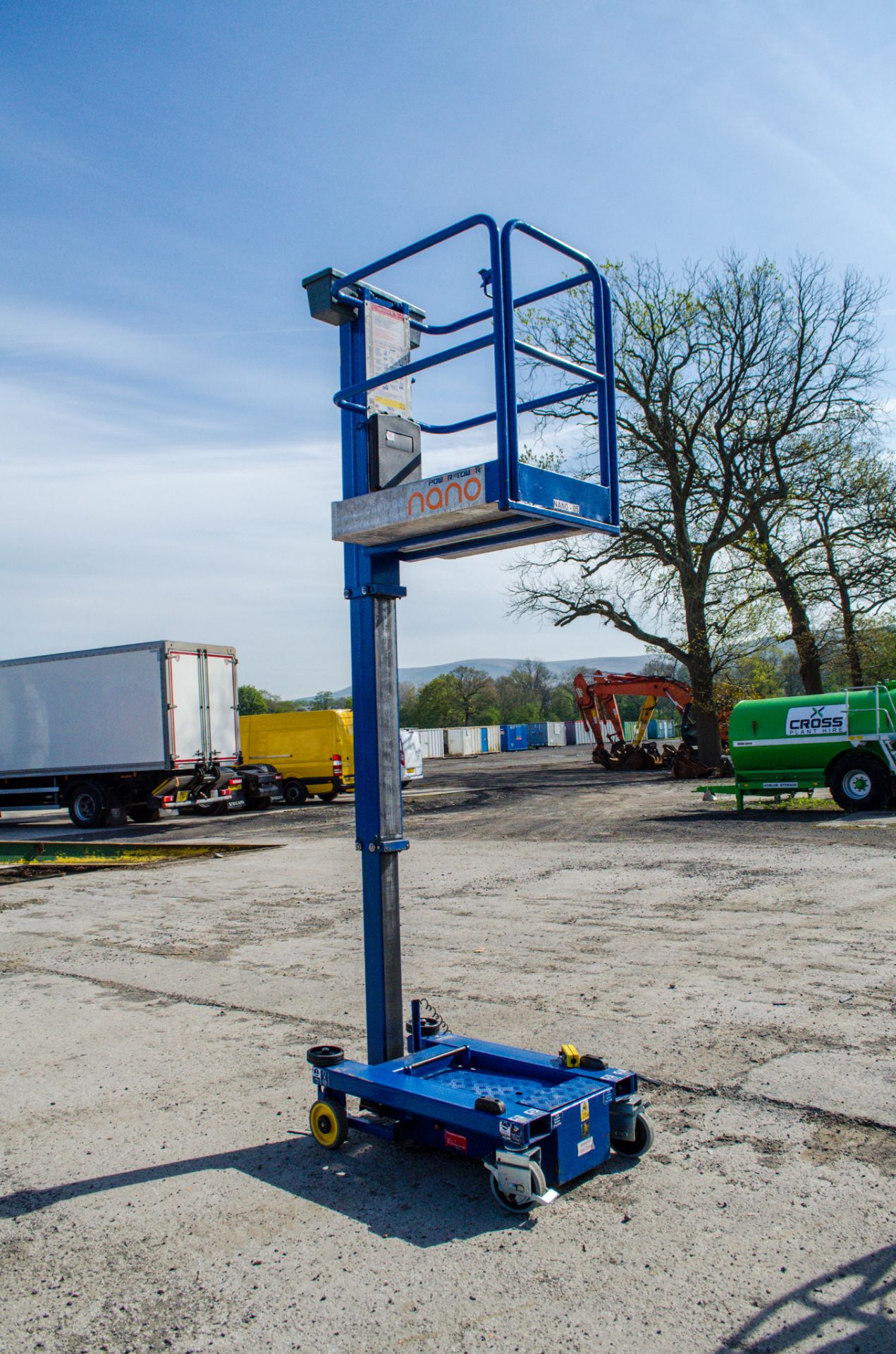 Power Tower Nano SP battery electric vertical mast access platform S/N: 20600914C Nano-05 - Image 7 of 10