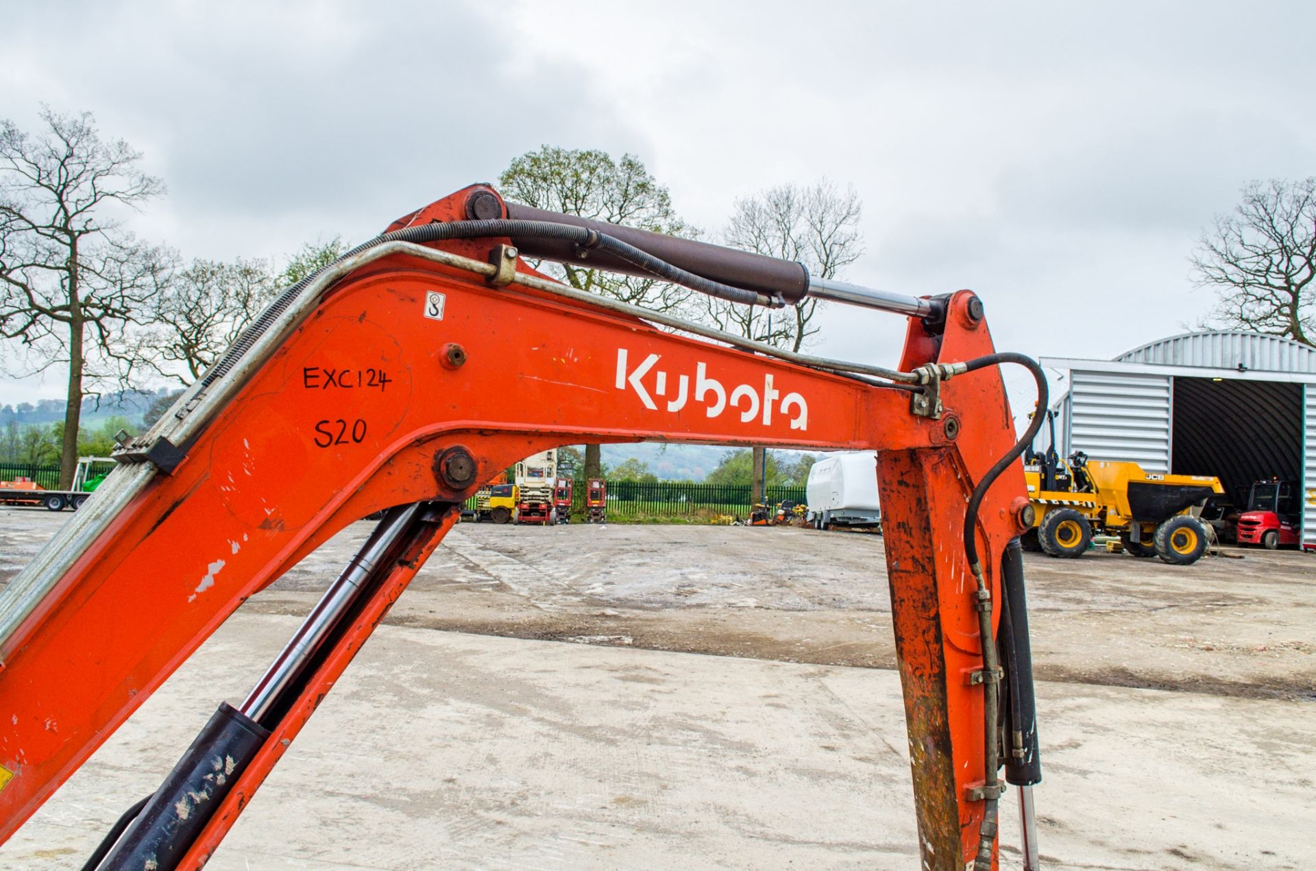 Kubota KX61-3 2.6 tonne rubber tracked mini excavator Year: 2014 S/N: 80673 Recorded Hours: 3467 - Image 11 of 23