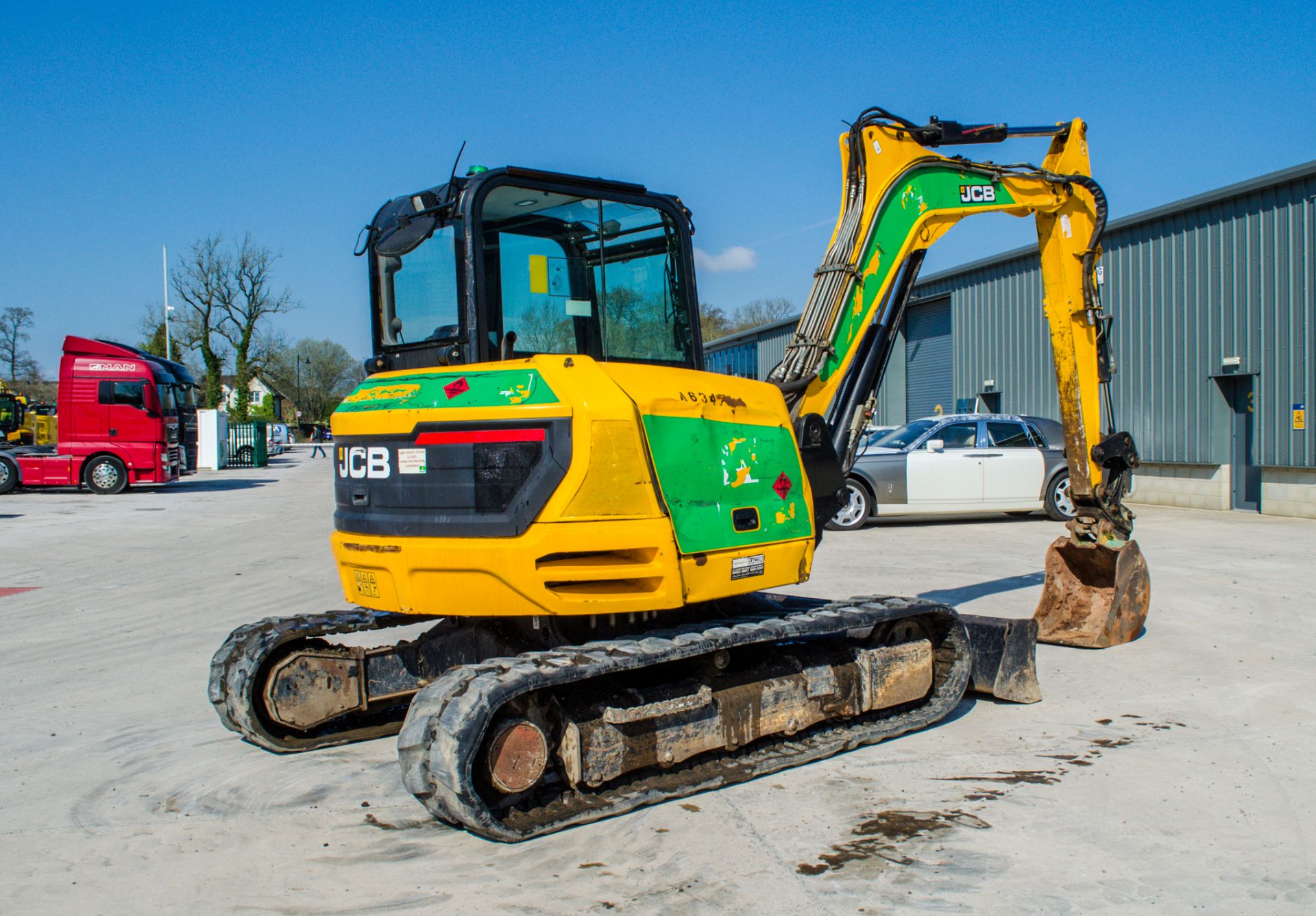 JCB 85Z-1 8.5 tonne rubber tracked midi excavator Year: 2014 S/N: 2248795 Recorded Hours: 5006 - Image 4 of 23