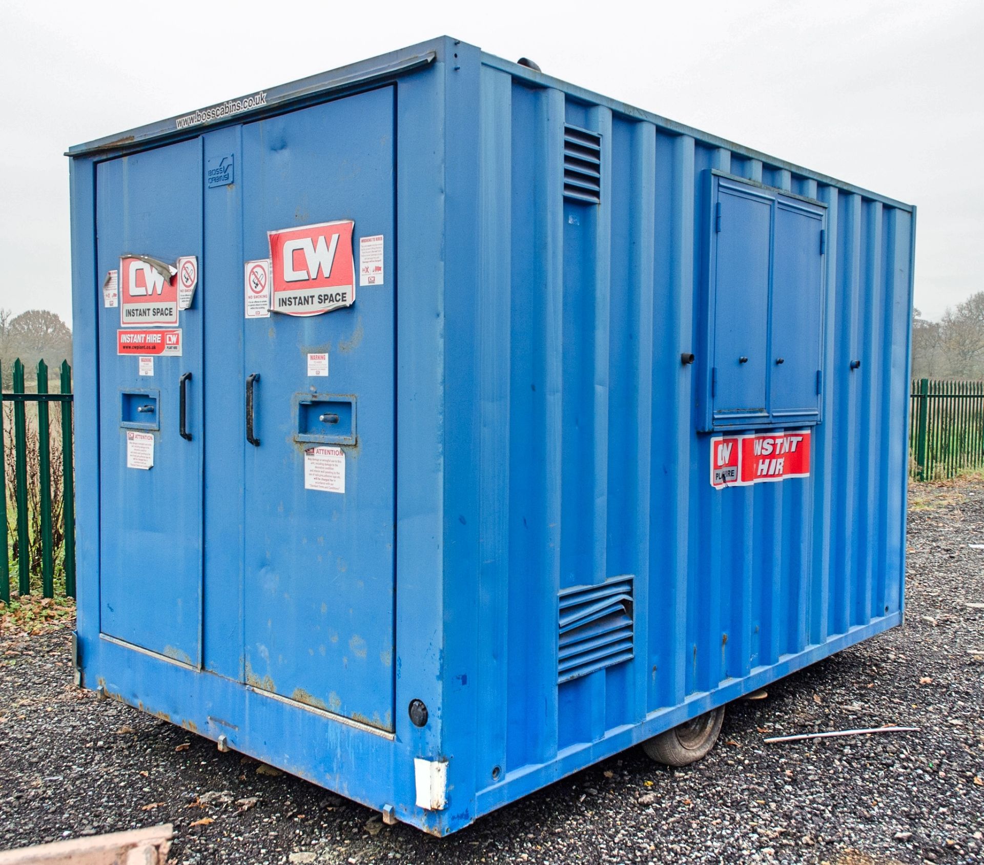 Boss Cabins 12 ft x 8 ft mobile welfare site unit Comprising of: Canteen area, toilet & generator - Image 3 of 11