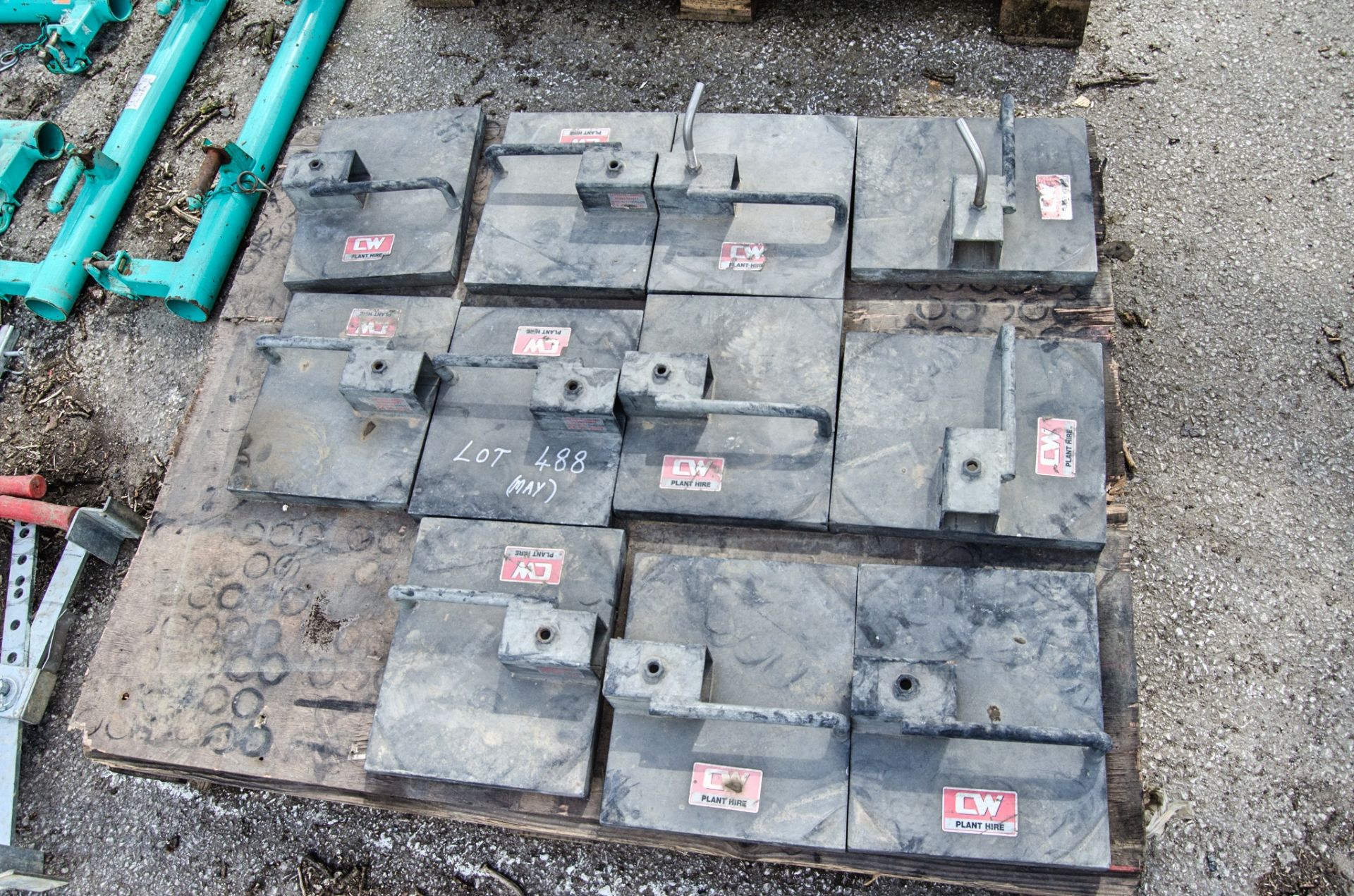 11 - roof anchor plates