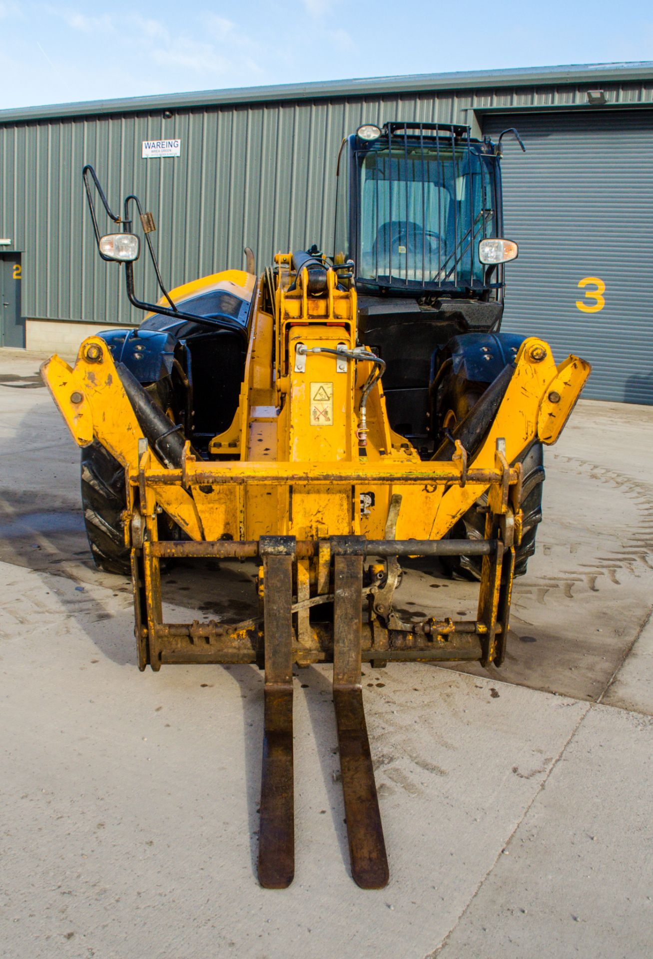 JCB 535-125 12.5 metre telescopic handler Year: 2019 S/N: 2786618 Recorded Hours: 4314 c/w air - Image 5 of 24