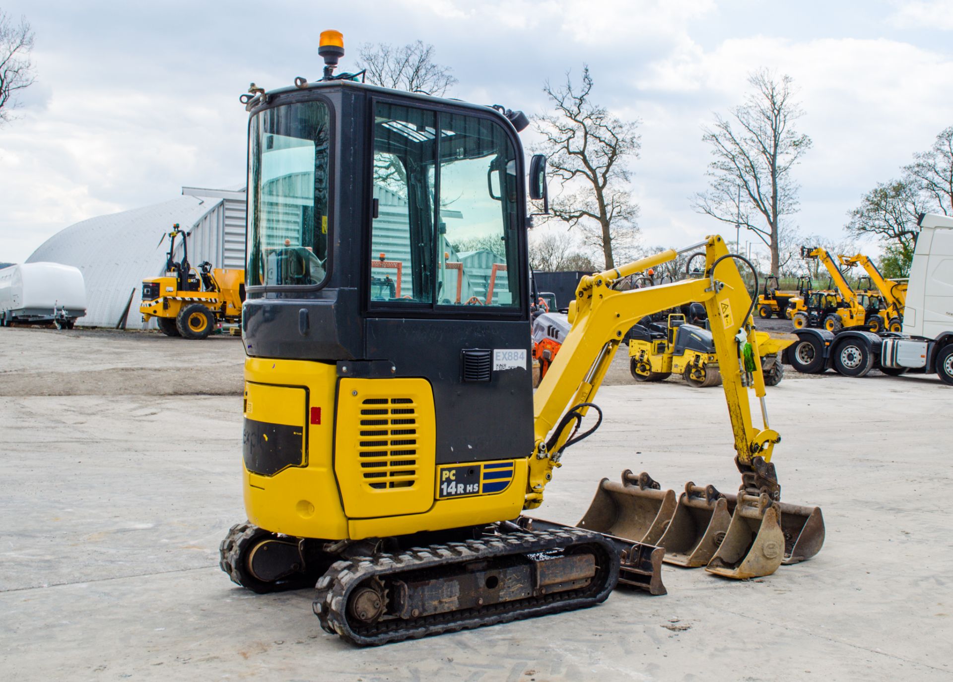 Komatsu  PC 14-R-3HS  1.7 tonne rubber tracked mini excavator Year: 2019  S/N: F50699 Recorded - Image 3 of 24