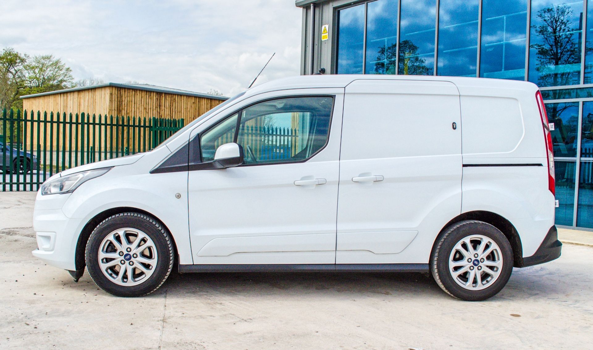 Ford Transit Connect 200 Tdci 1.5 diesel panel van Registration Number: Y019 TBX Date of - Image 7 of 34