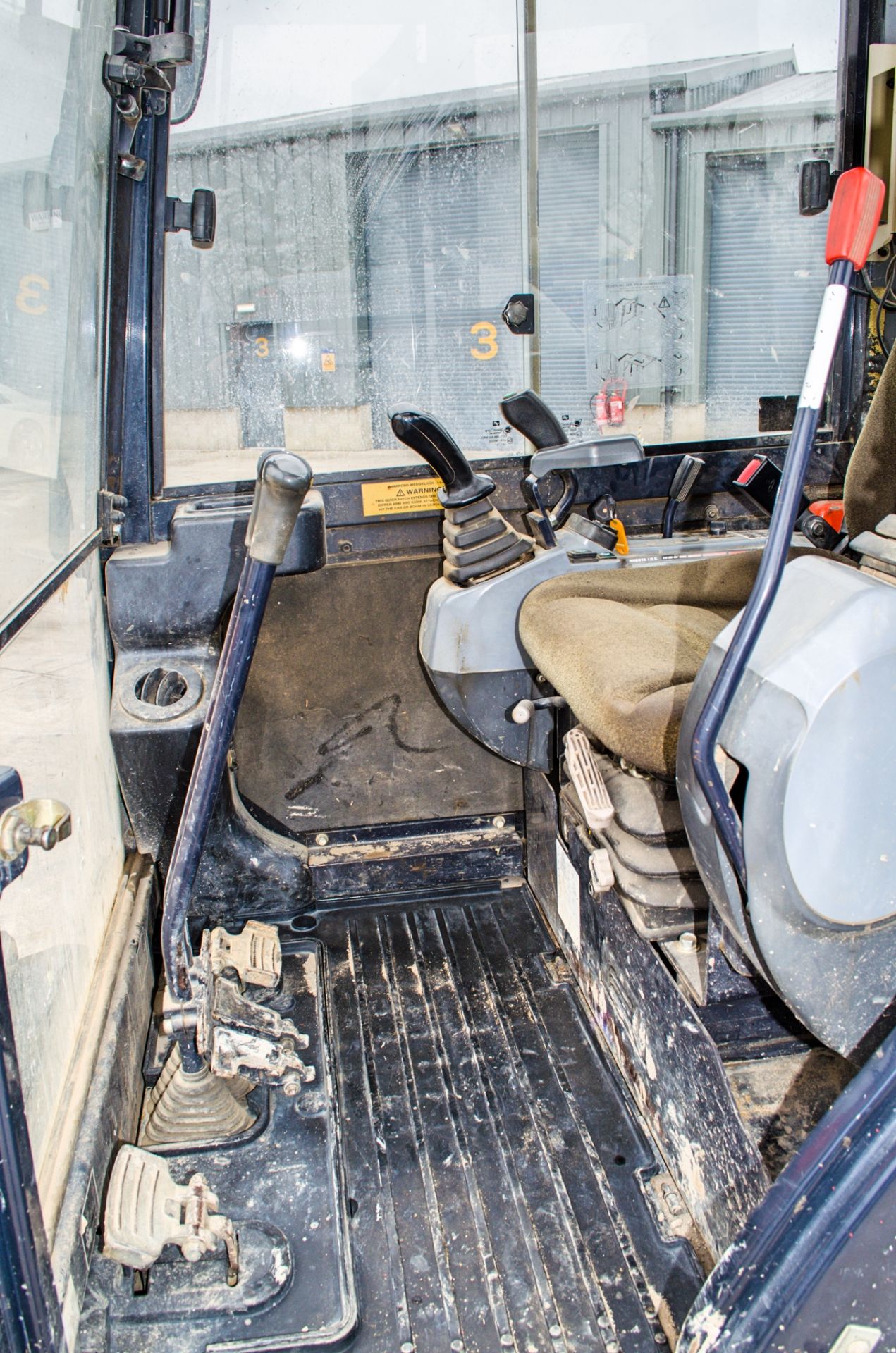 Kubota KX61-3 2.6 tonne rubber tracked mini excavator Year: 2014 S/N: 80673 Recorded Hours: 3467 - Image 20 of 23
