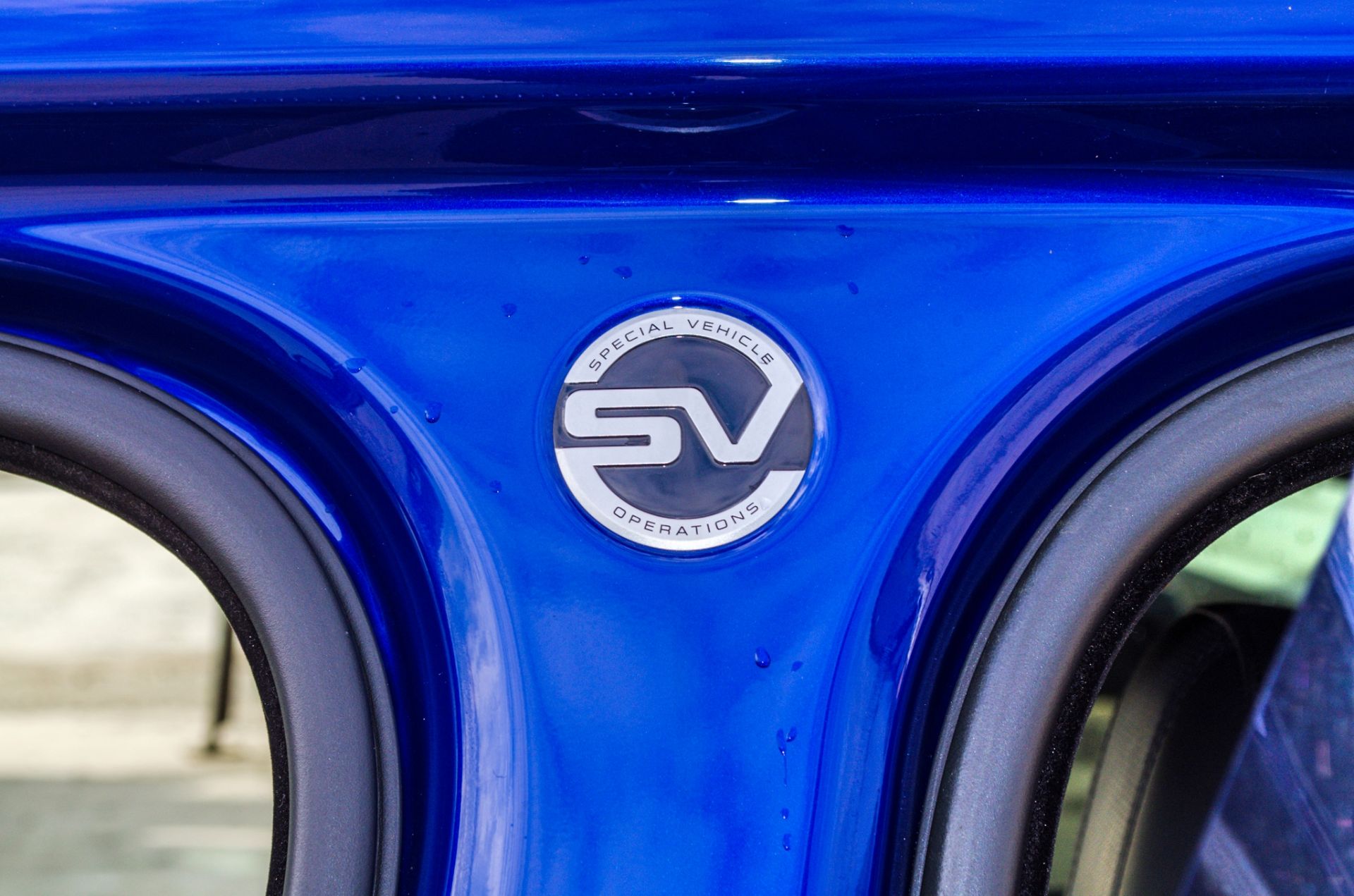 Range Rover Sport SVR V8 supercharged 5.0 petrol SUV  Registration Number: SY15VEV Date of - Image 24 of 42