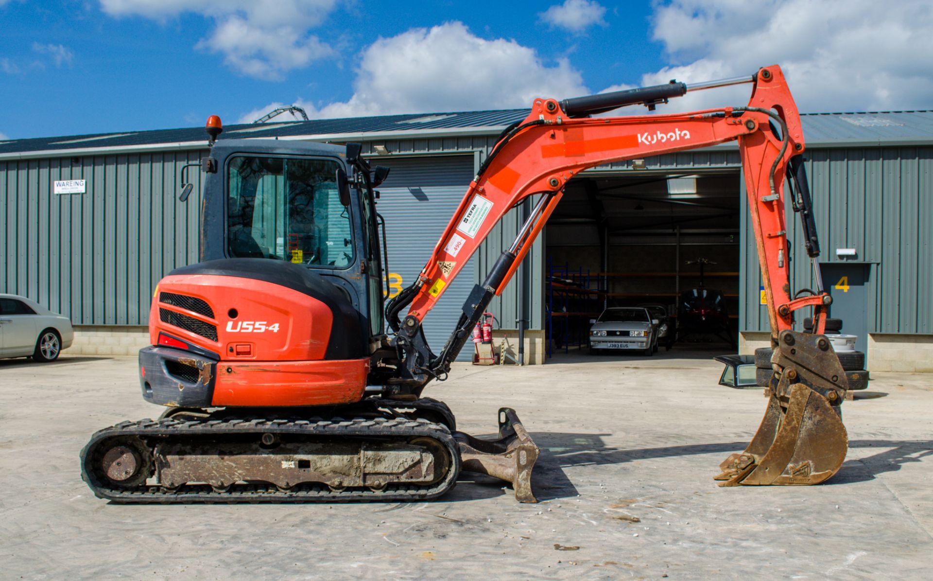 Kubota U55-4 5.5 tonne rubber tracked midi excavator  Year: 2014 S/N: 52723 Recorded Hours: 3746 - Image 8 of 22