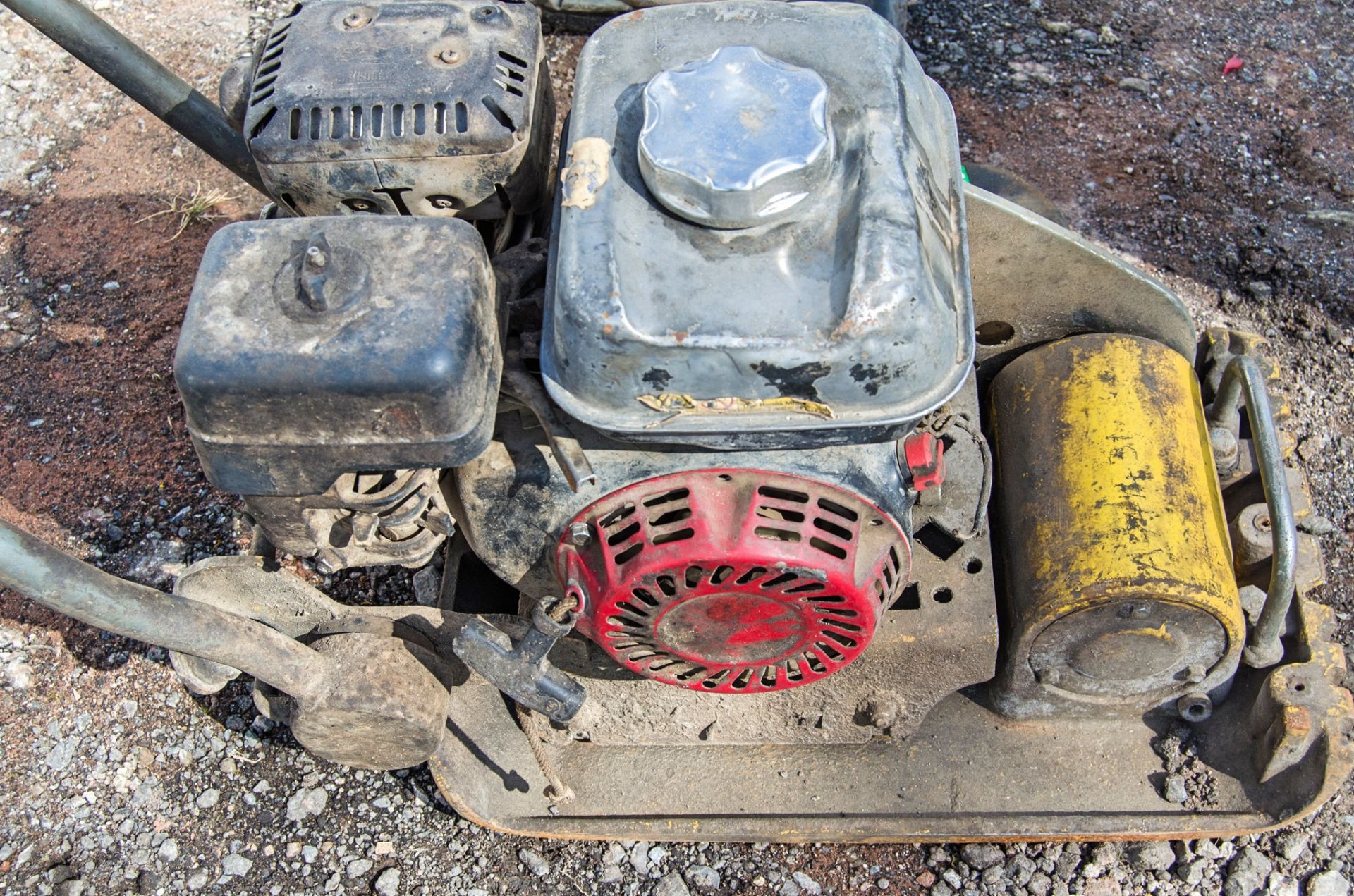 Wacker Neuson petrol driven compactor plate ** Belt missing & cover loose ** A741431 - Image 3 of 3