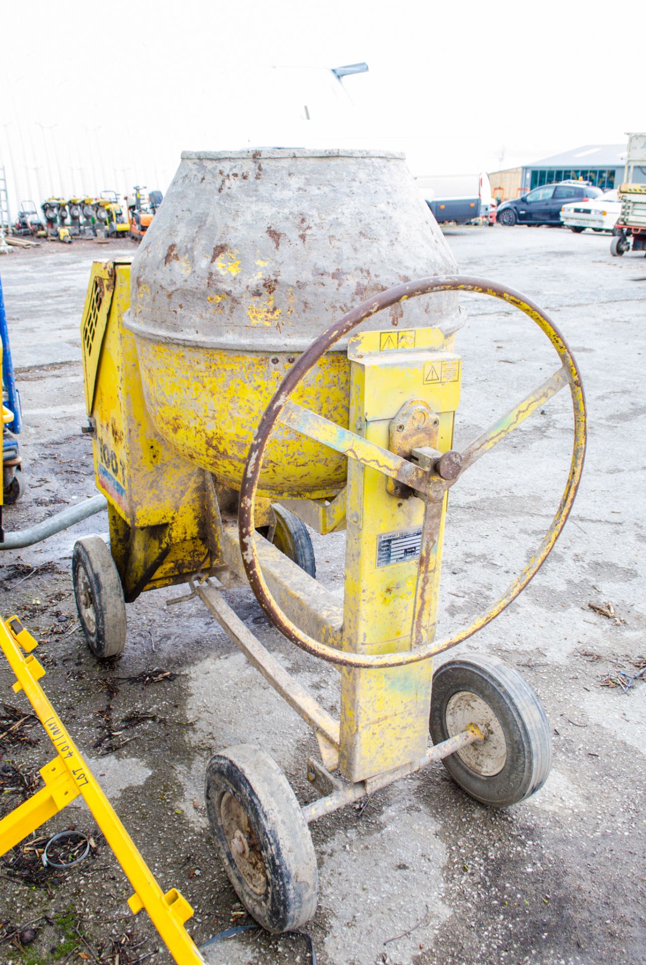 Winget 100T diesel driven cement mixer CMD087 - Image 2 of 3