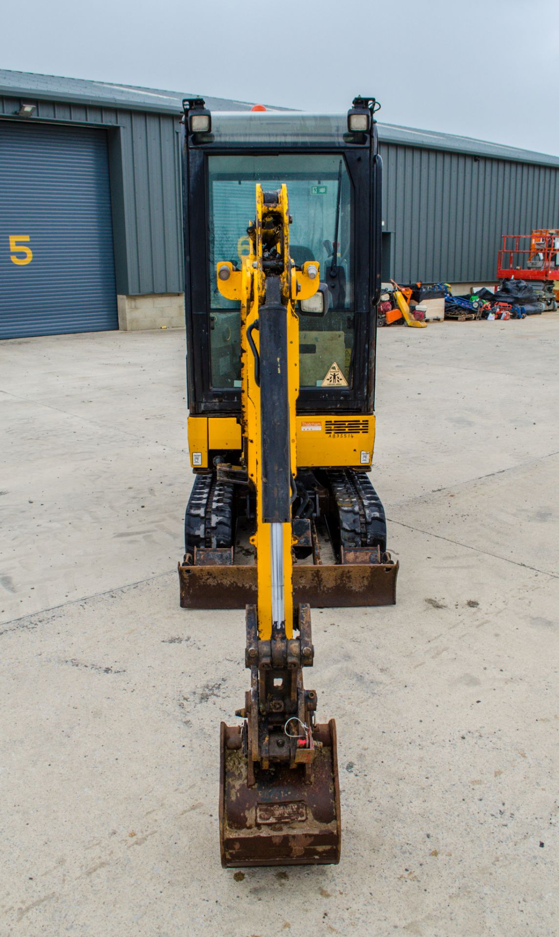 JCB 19C-1 1.9 tonne rubber tracked mini excavator Year: 2018 S/N: 2492584 Recorded Hours: 1711 - Image 5 of 21