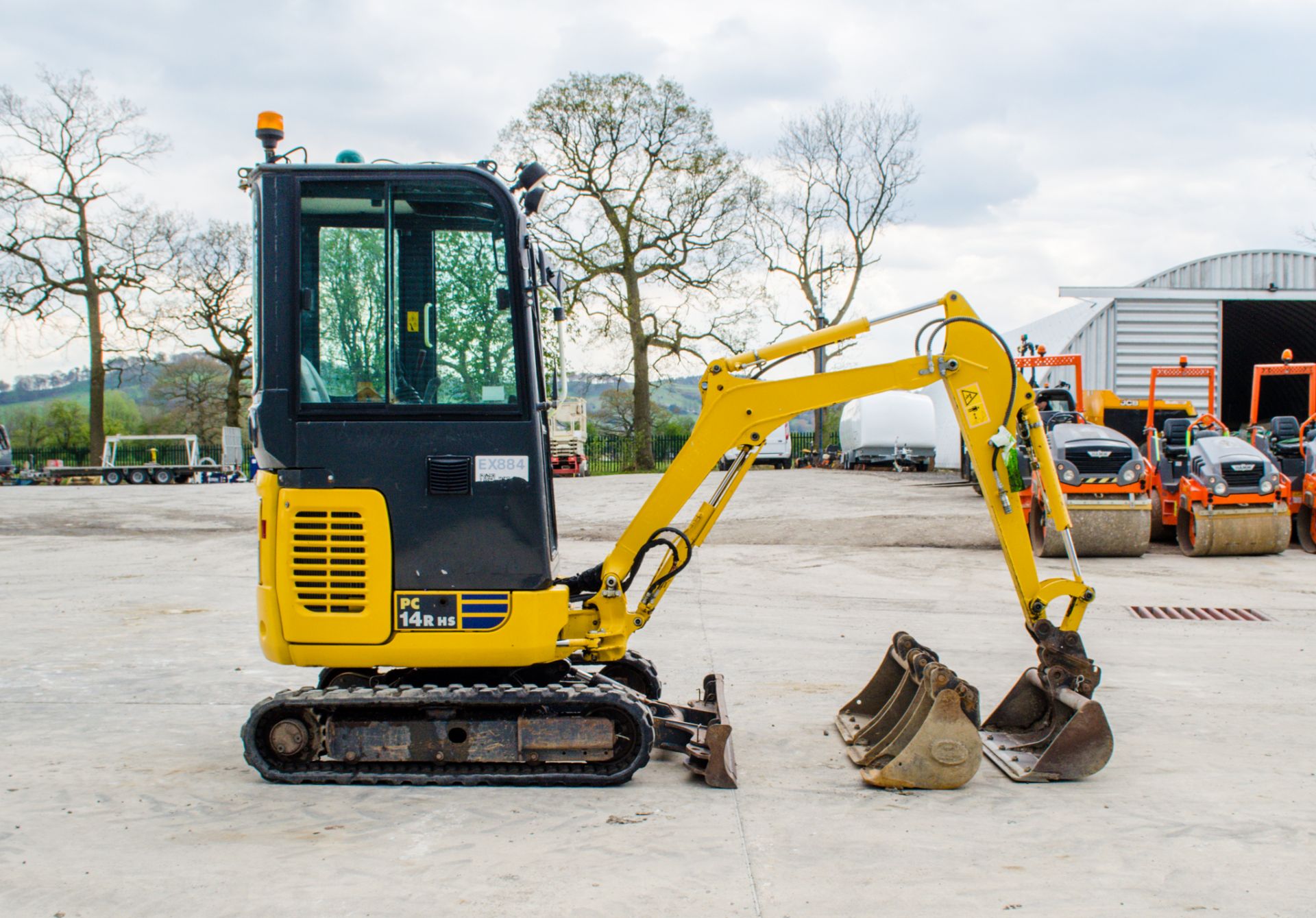 Komatsu  PC 14-R-3HS  1.7 tonne rubber tracked mini excavator Year: 2019  S/N: F50699 Recorded - Image 7 of 24