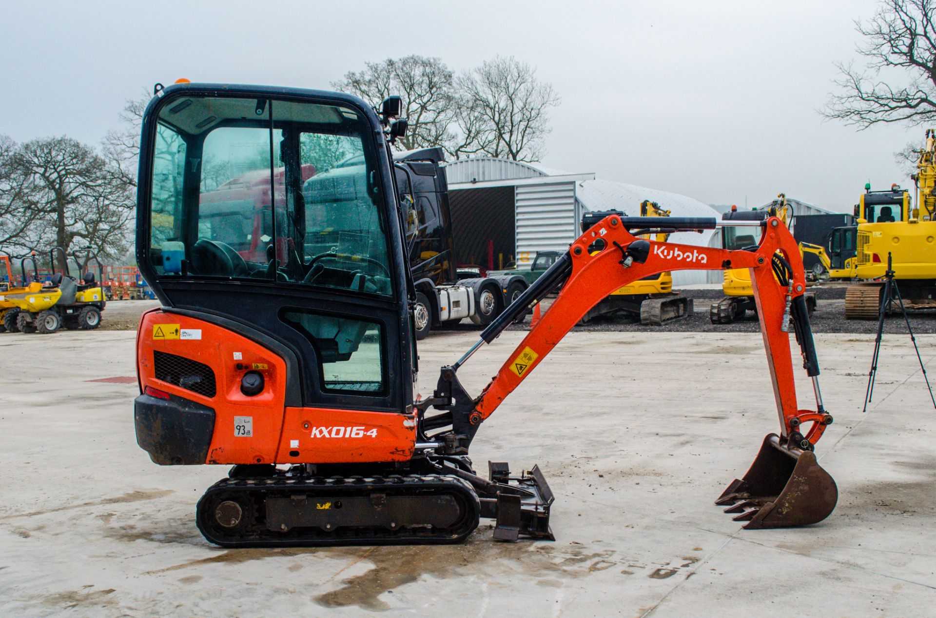 Kubota KX016-4 1.6 tonne rubber tracked mini excavator Year: 2014 S/N: 60967 Recorded Hours: 1819 - Image 7 of 21