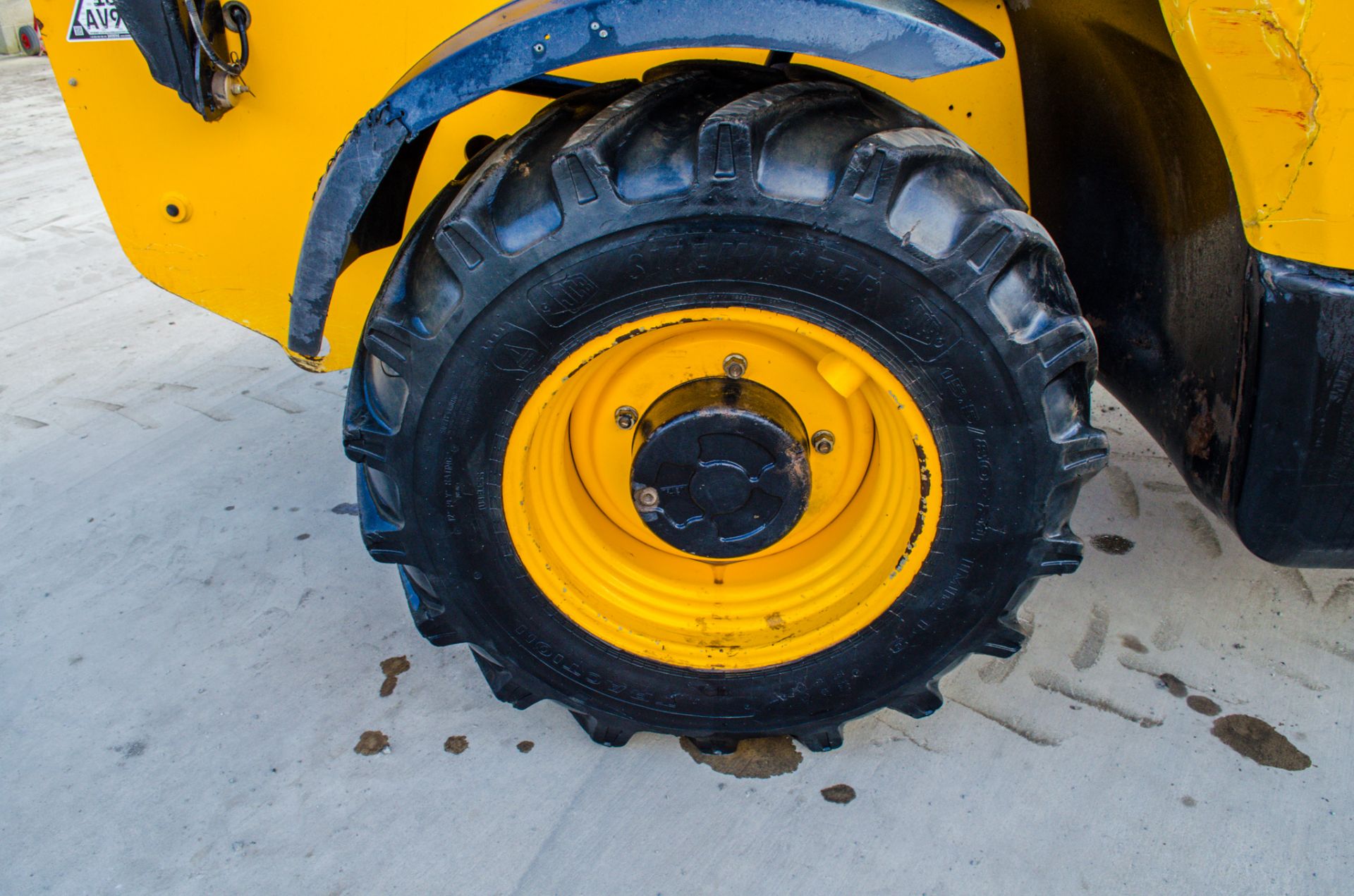 JCB 535-125 12.5 metre telescopic handler Year: 2019 S/N: 2786618 Recorded Hours: 4314 c/w air - Image 11 of 24