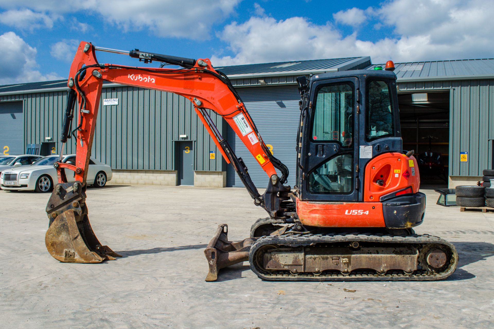 Kubota U55-4 5.5 tonne rubber tracked midi excavator  Year: 2014 S/N: 52723 Recorded Hours: 3746 - Image 7 of 22