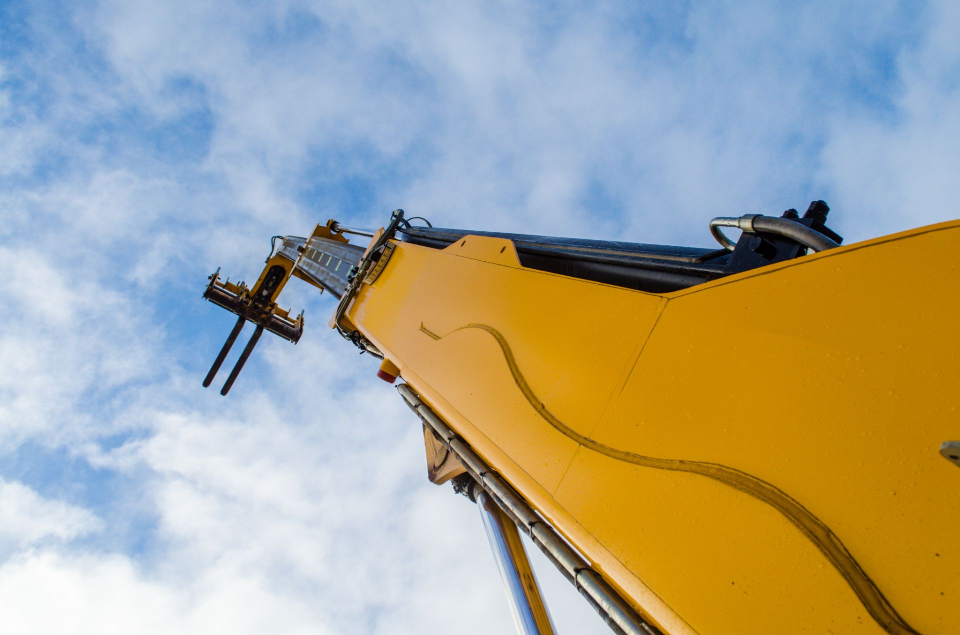 JCB 535-125 12.5 metre telescopic handler Year: 2019 S/N: 2786618 Recorded Hours: 4314 c/w air - Image 17 of 24