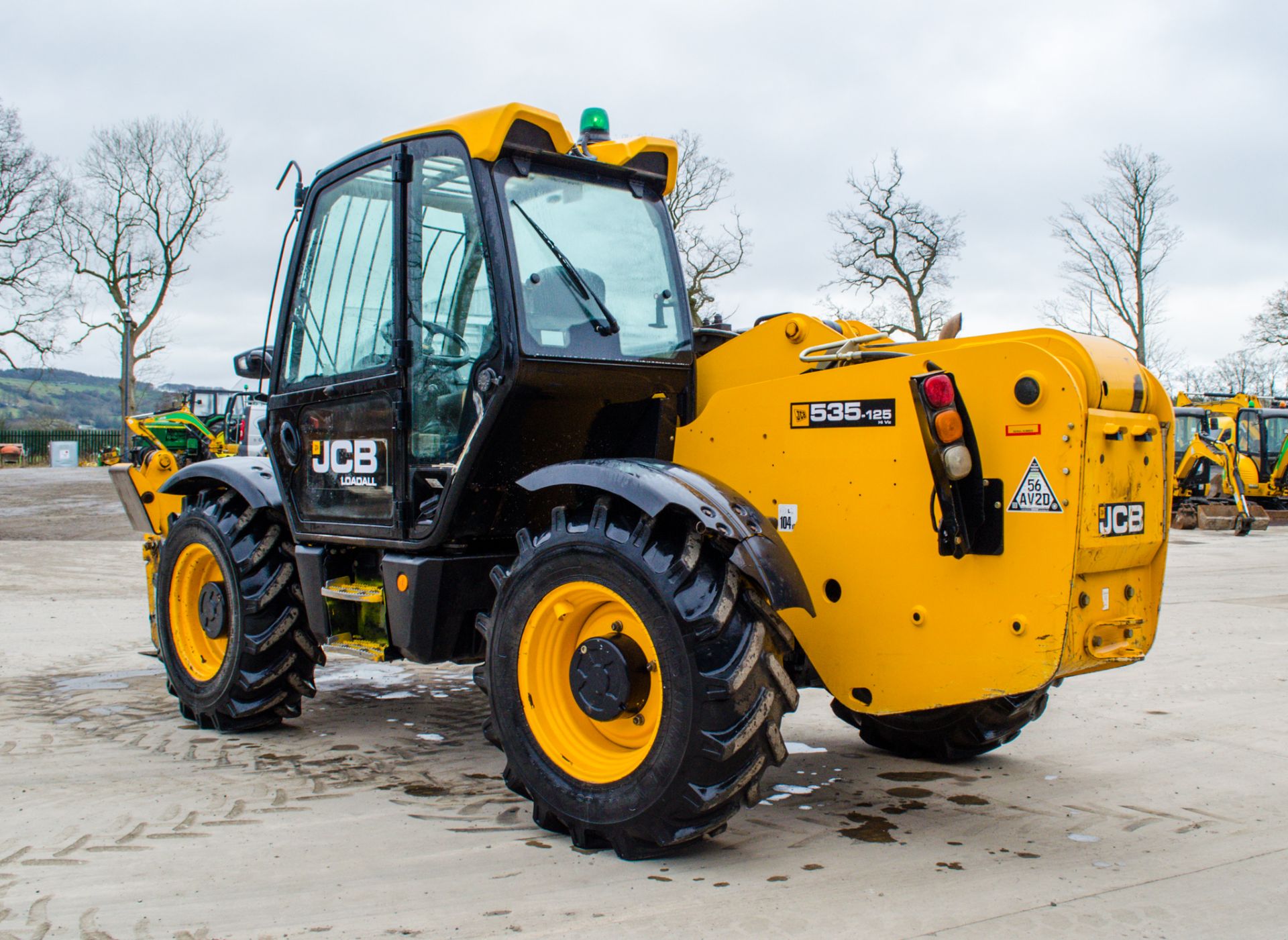 JCB 535-125 12.5 metre telescopic handler Year: 2018 S/N: 2732872 Recorded Hours: 4539 c/w air - Image 4 of 24