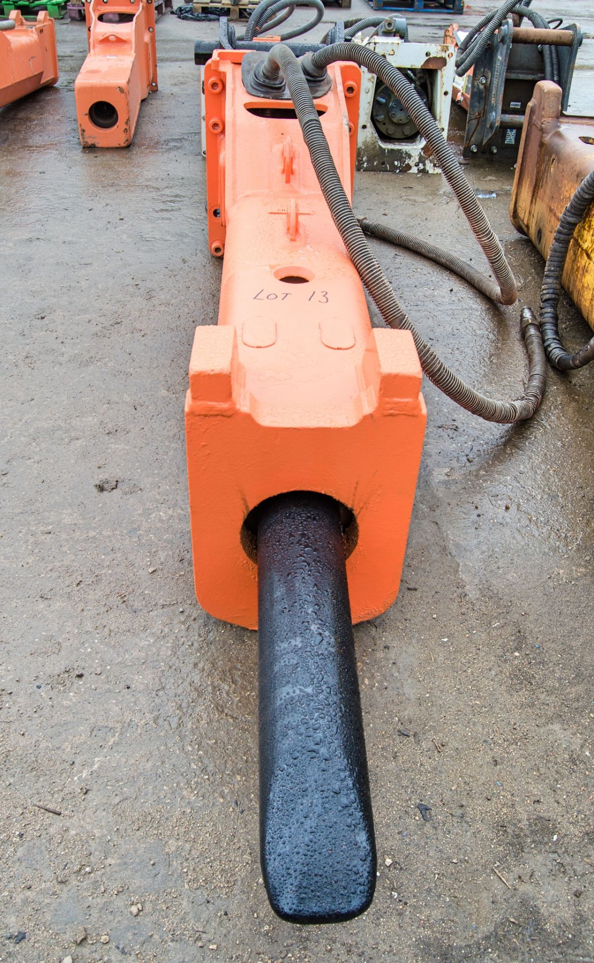 Construction Tools RX26L hydraulic breaker to suit 19-32 tonne excavator Year: 2019 S/N: DEQ191603 - Bild 3 aus 4