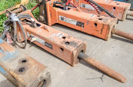 Atlas Copco XT200 hydraulic breaker to suit 3-6 tonne excavator Year: 2011 S/N: KAL002295 c/w