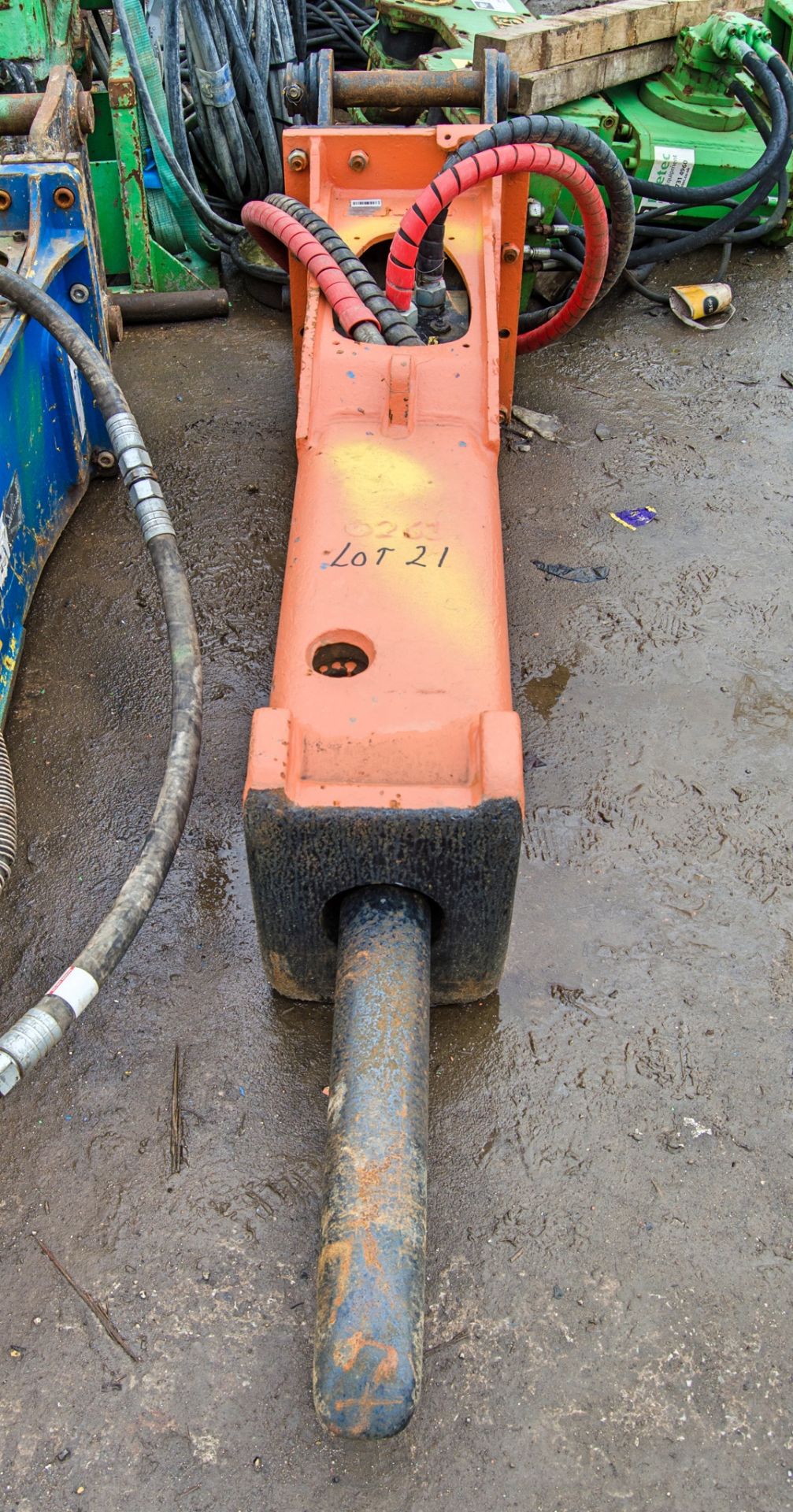 Atlas Copco CR750 hydraulic breaker to suit 13-18 tonne excavator Year: 2007 S/N: 0361 c/w headstock - Image 3 of 4