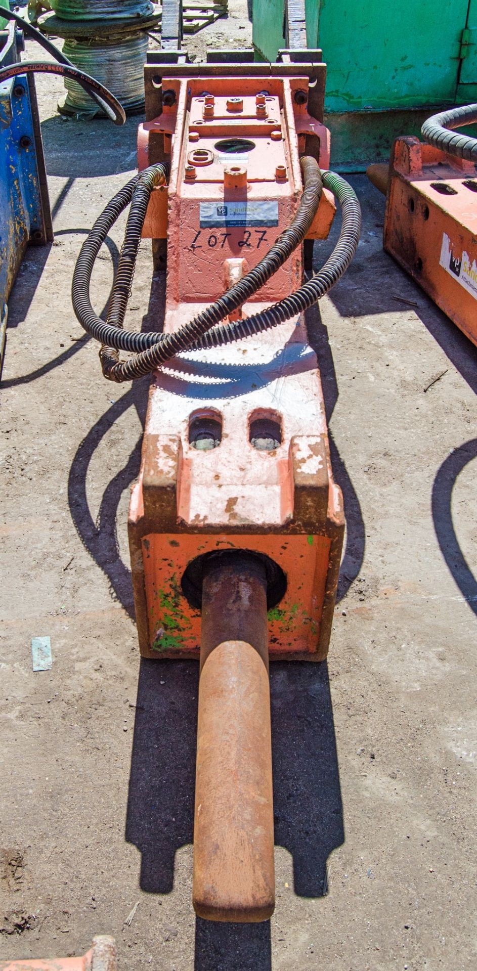 Prodem hydraulic breaker to suit 13-18 tonne excavator c/w hook/ bull horn headstock SH747 - Bild 3 aus 4