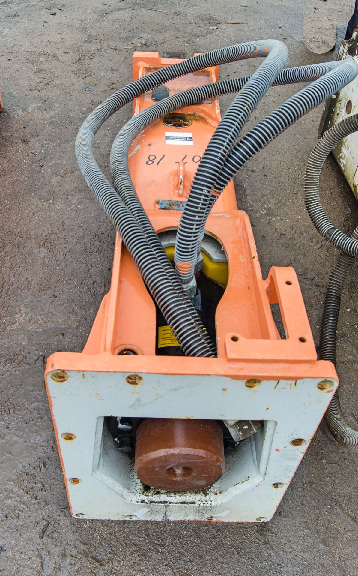 Construction Tools RX12L hydraulic breaker to suit 13-18 tonne excavator Year: 2019 S/N: DEQ190668 - Image 4 of 4