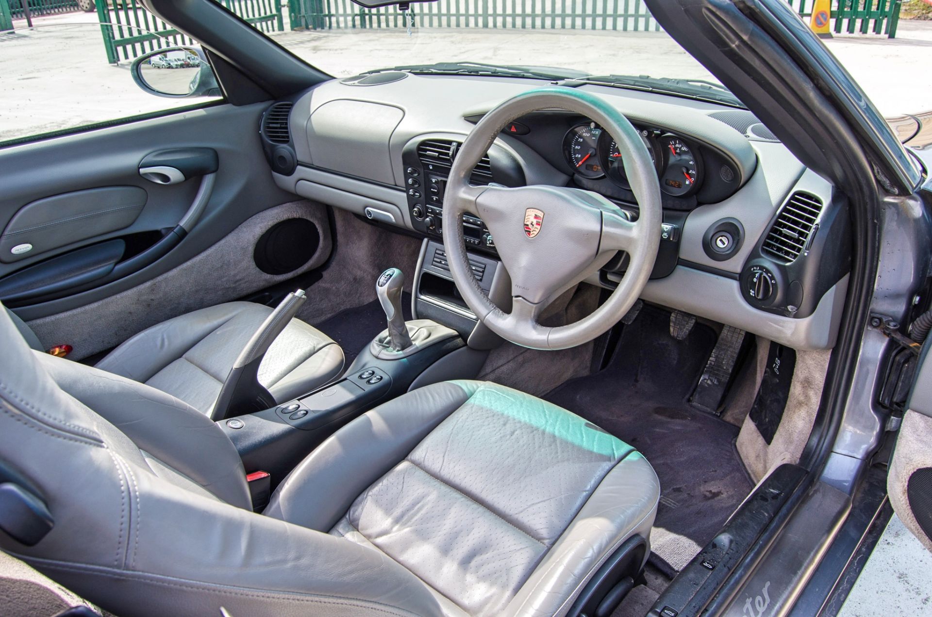 2003 Porsche Boxster 2.7 5 speed manual convertible roadster - Image 33 of 50