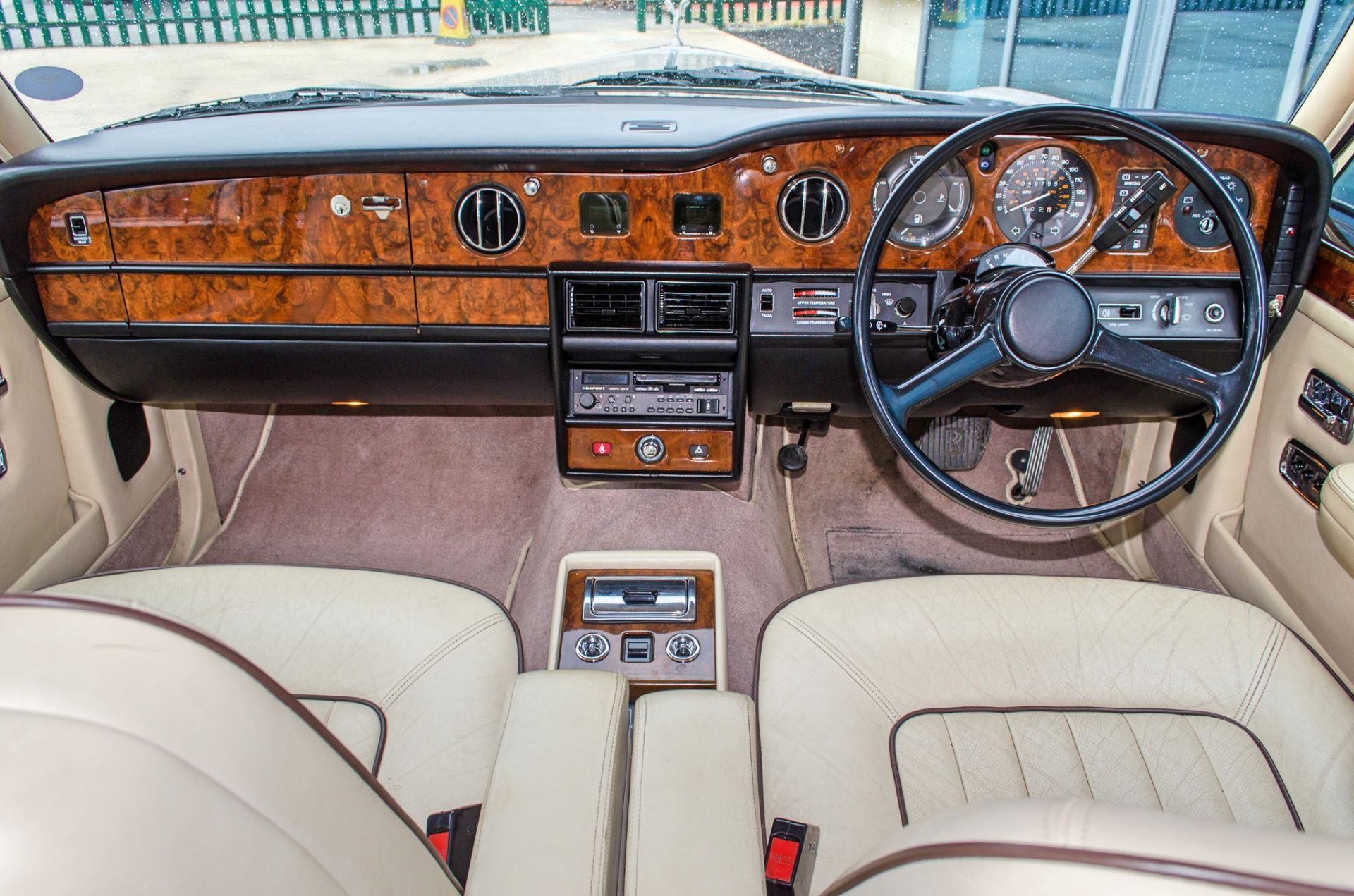 1985 Rolls Royce Silver Spirit 6750 cc 4 door saloon - Image 43 of 73