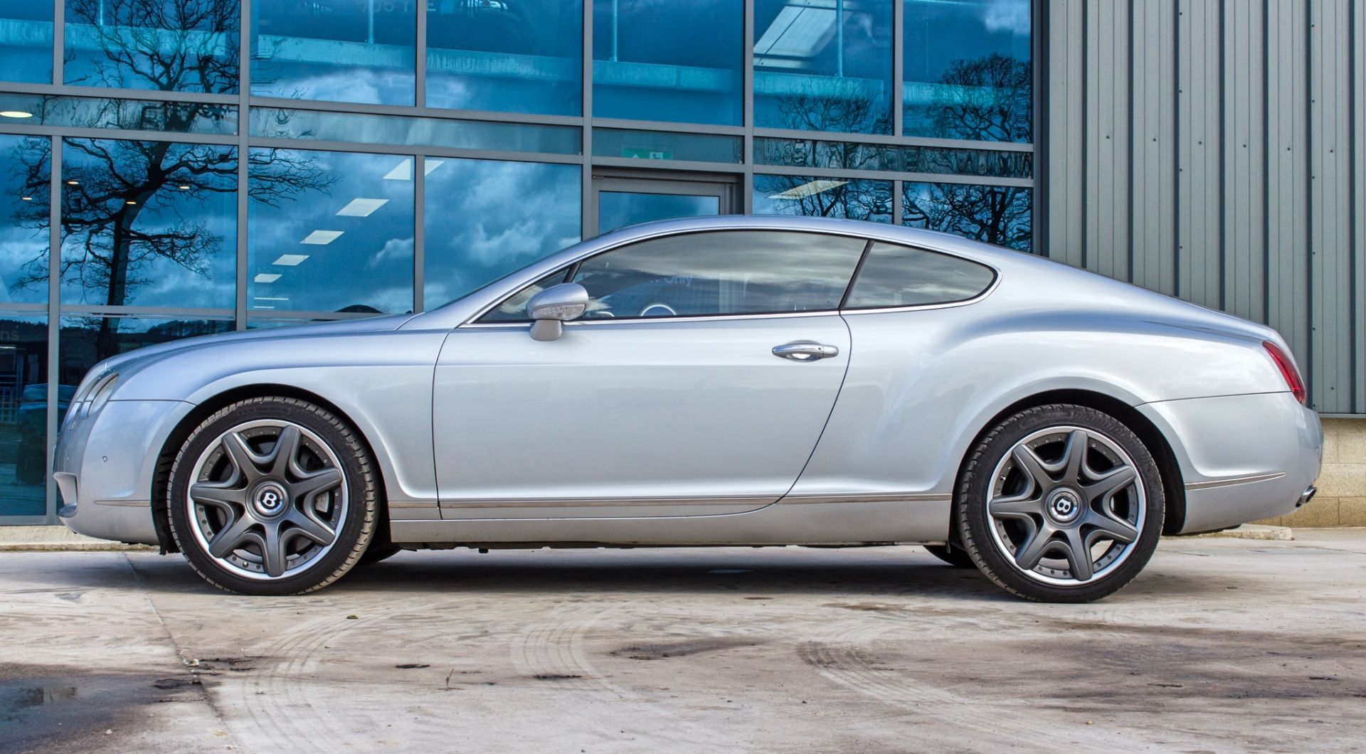 2005 Bentley Continental GT Mulliner 6 litre W12 2 door coupe - Image 15 of 67