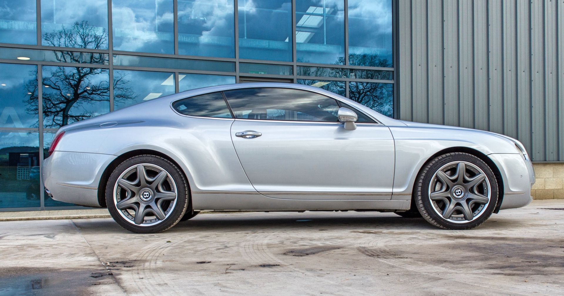 2005 Bentley Continental GT Mulliner 6 litre W12 2 door coupe - Image 13 of 67