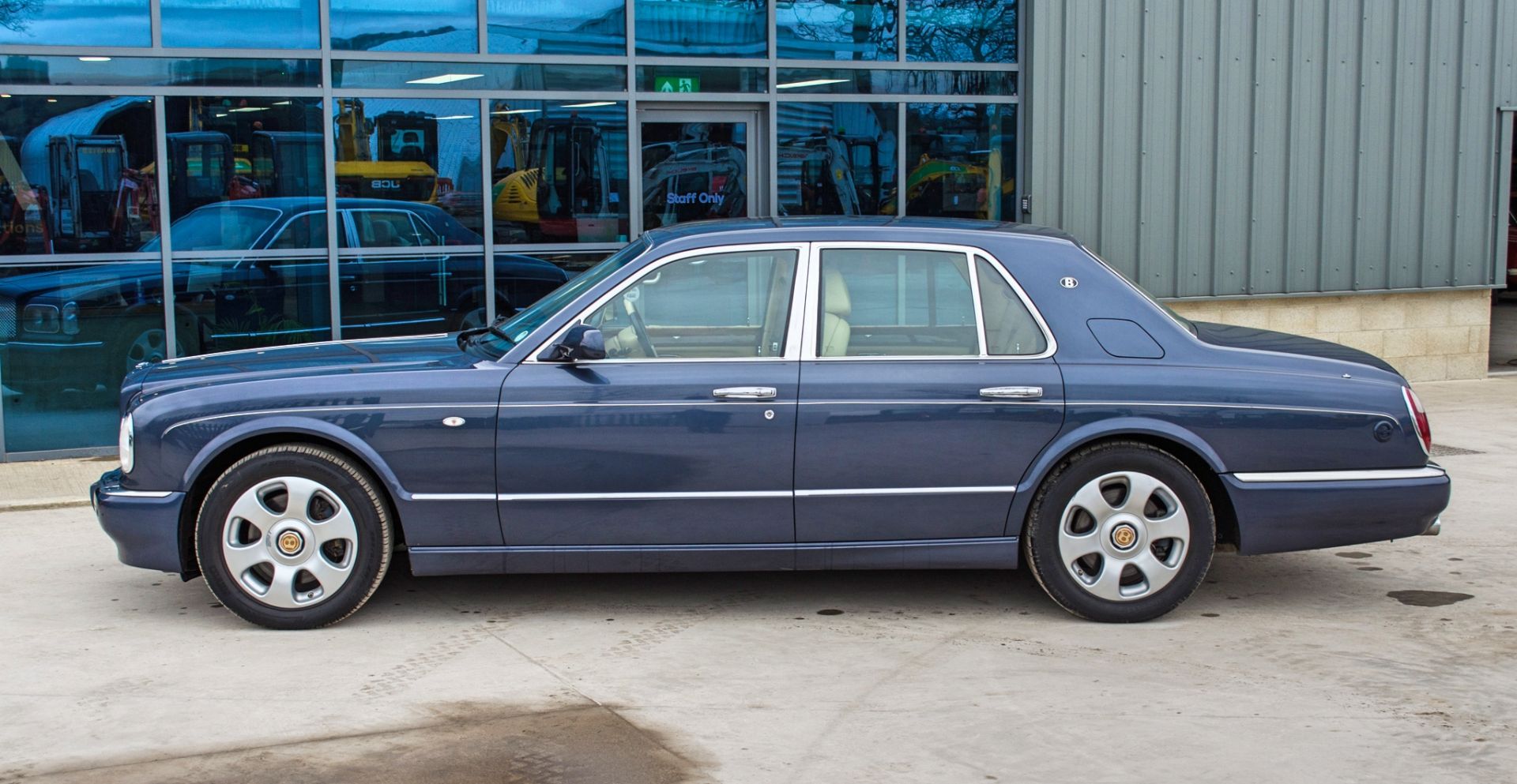 2000 Bentley Arnage Red Label 6750cc saloon car - Image 16 of 66