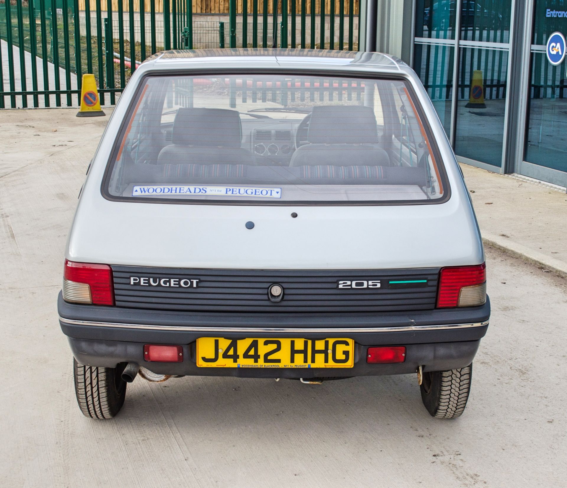 1991 Peugeot 205 954cc Trio 3 door hatchback - Image 12 of 55