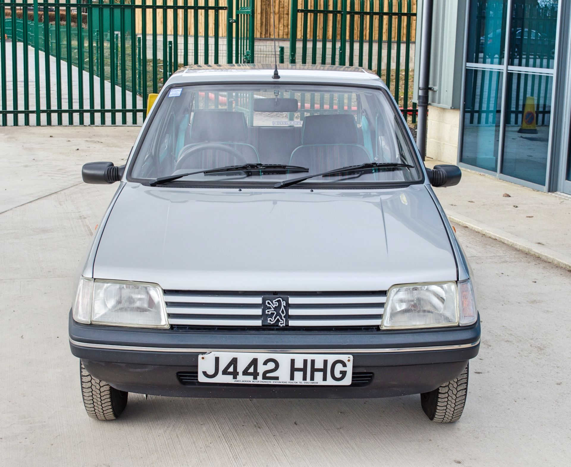 1991 Peugeot 205 954cc Trio 3 door hatchback - Image 10 of 55