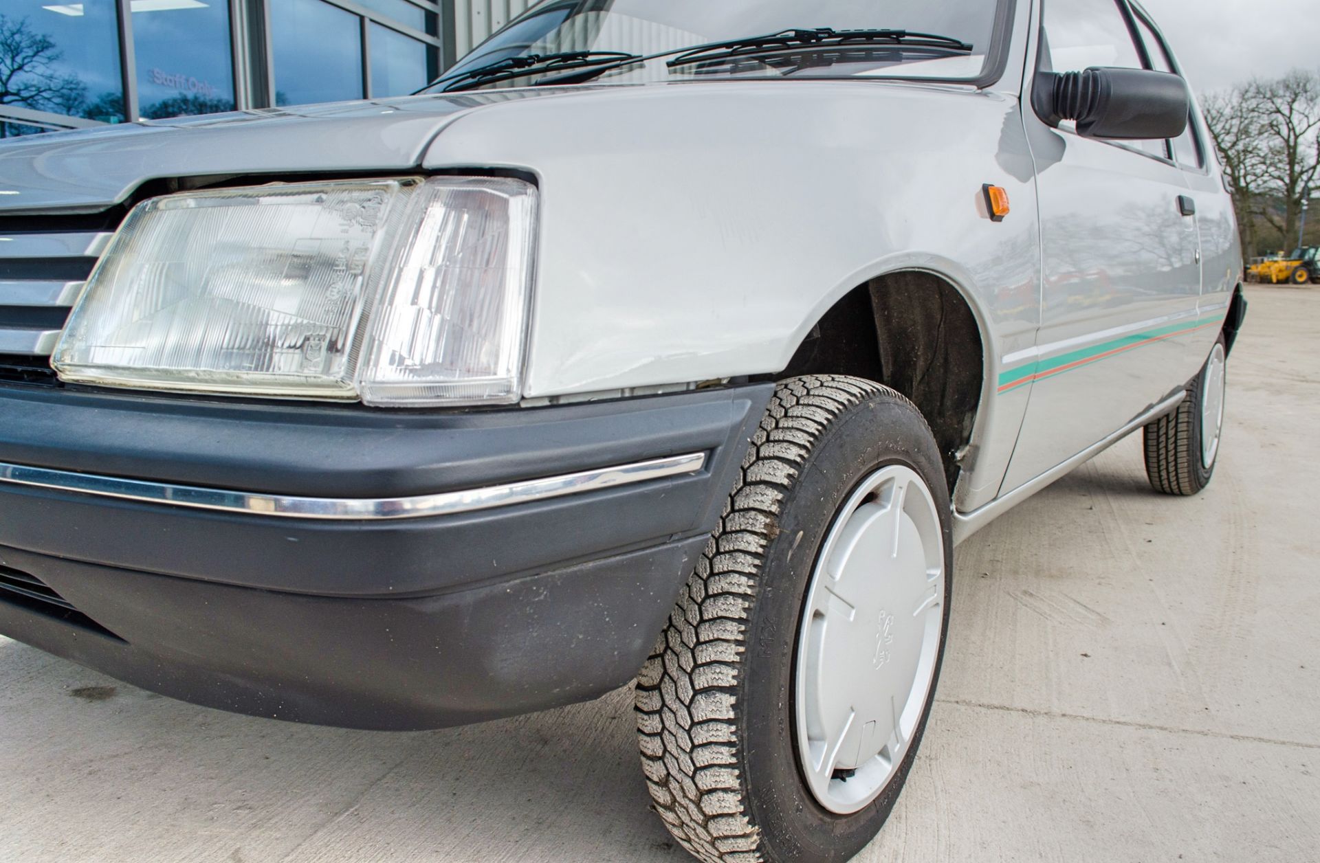 1991 Peugeot 205 954cc Trio 3 door hatchback - Image 21 of 55