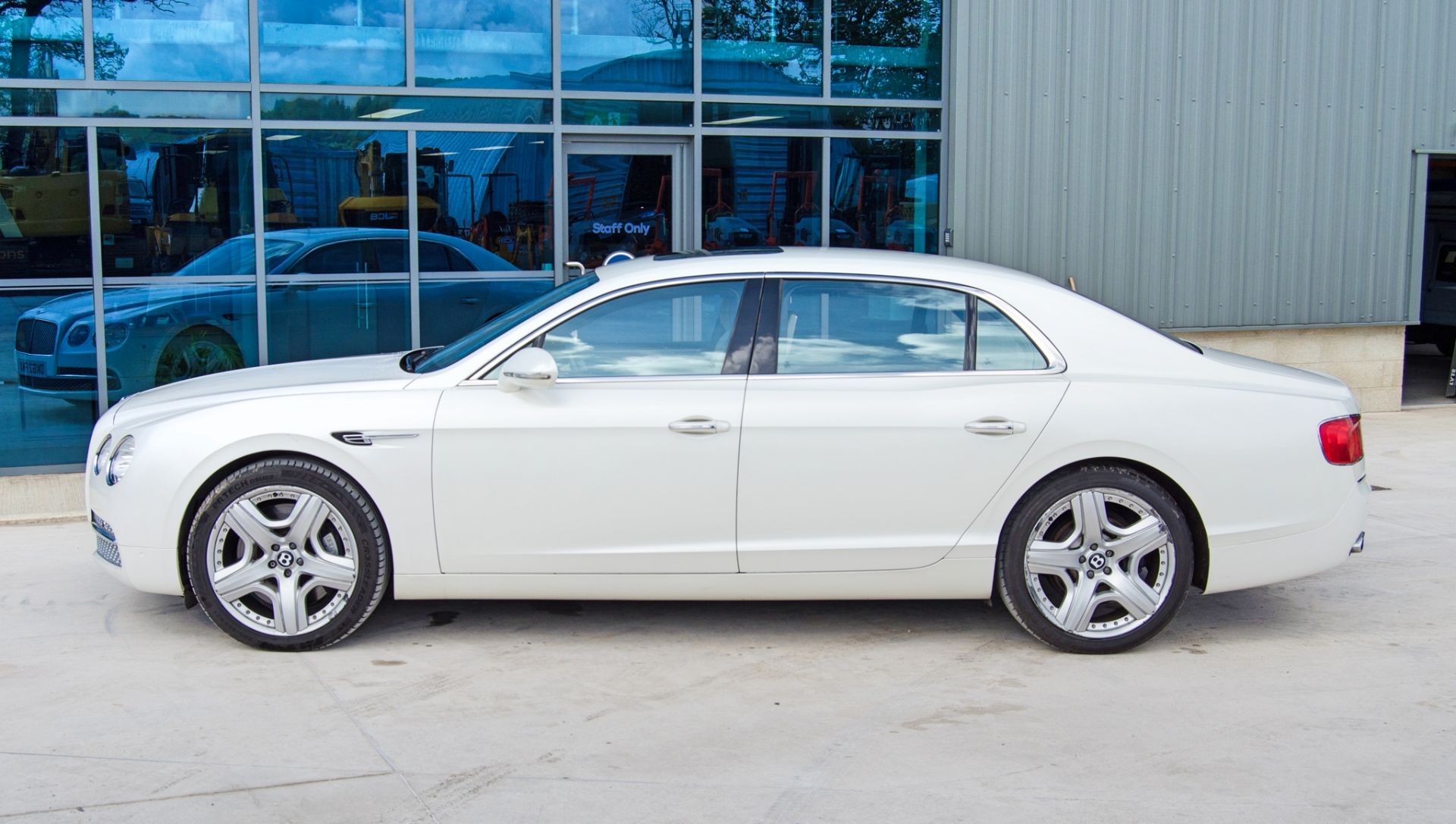 2013 Bentley Flying Spur 5998cc W12 Auto 4 door saloon car - Image 16 of 55